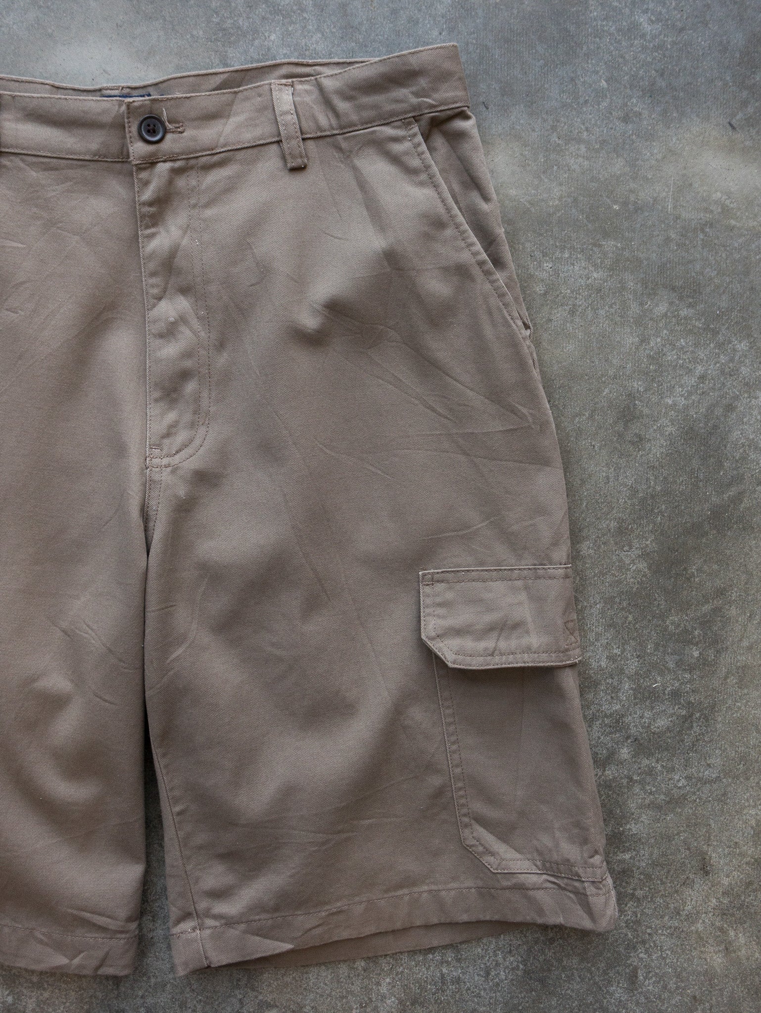 Vintage 00s Brown Chaps Ralph Lauren Cargo Shorts (W34)