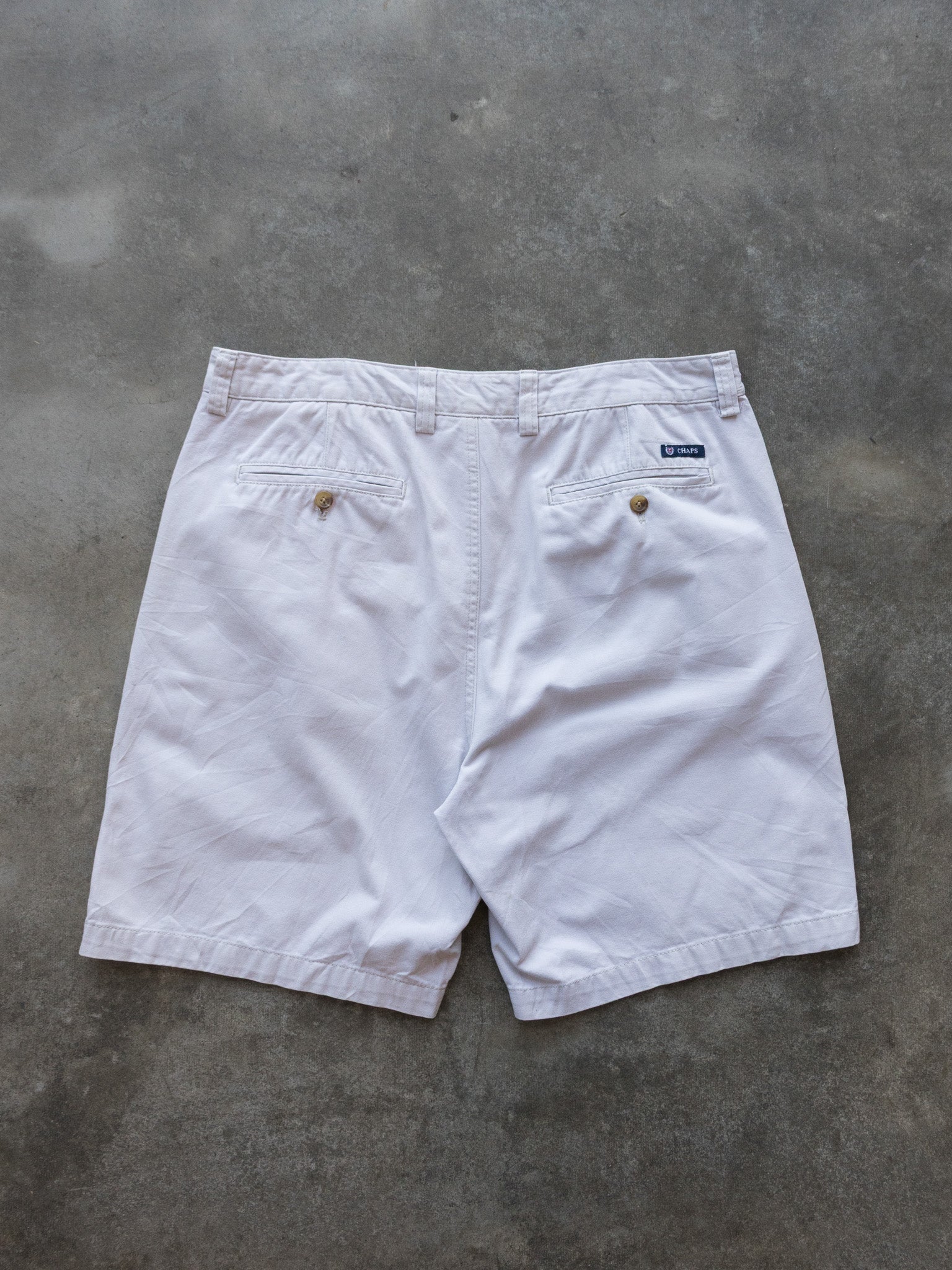 Vintage White Chaps Ralph Lauren Shorts (W36)