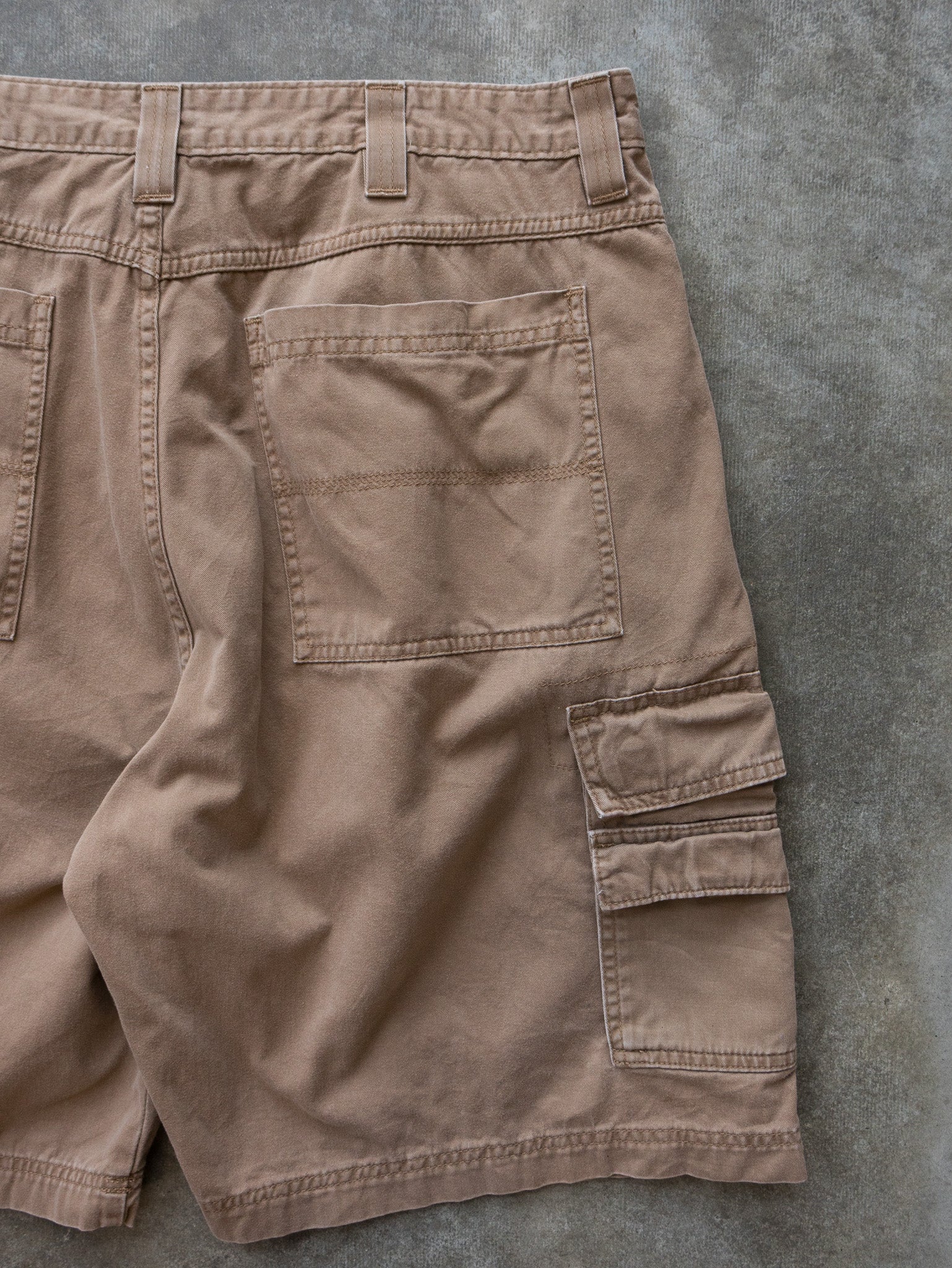 Vintage Tan Wrangler Cargo Shorts (W38)