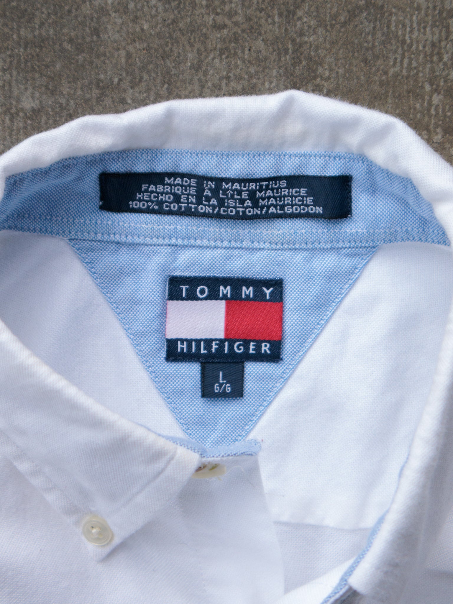 Vintage White Tommy Hilfiger Shirt (L)