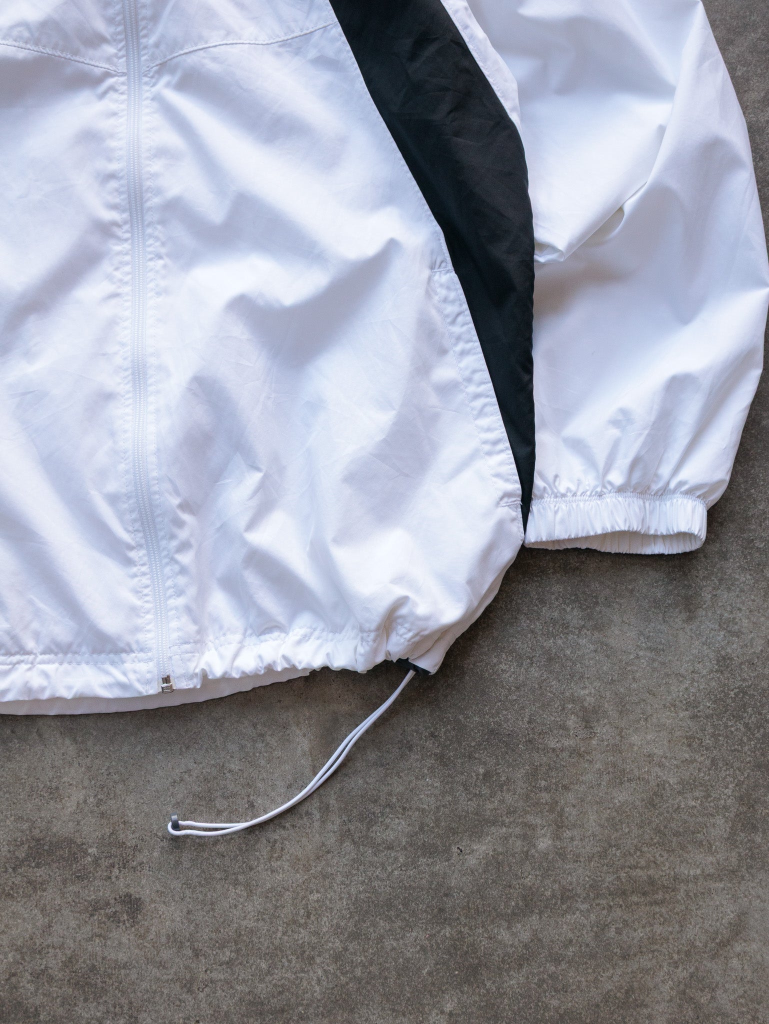 Vintage 00s White Nike Windbreaker (L)