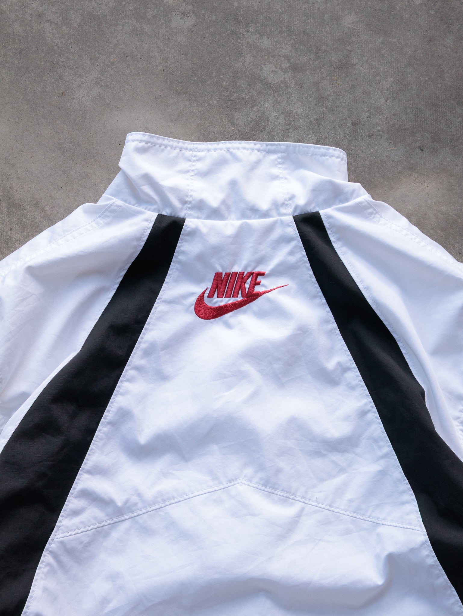 Vintage 00s White Nike Windbreaker (L)