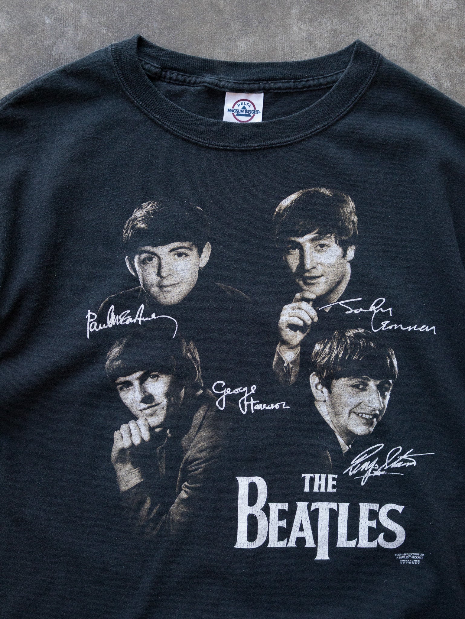 Vintage 2001 The Beatles Tee (M)