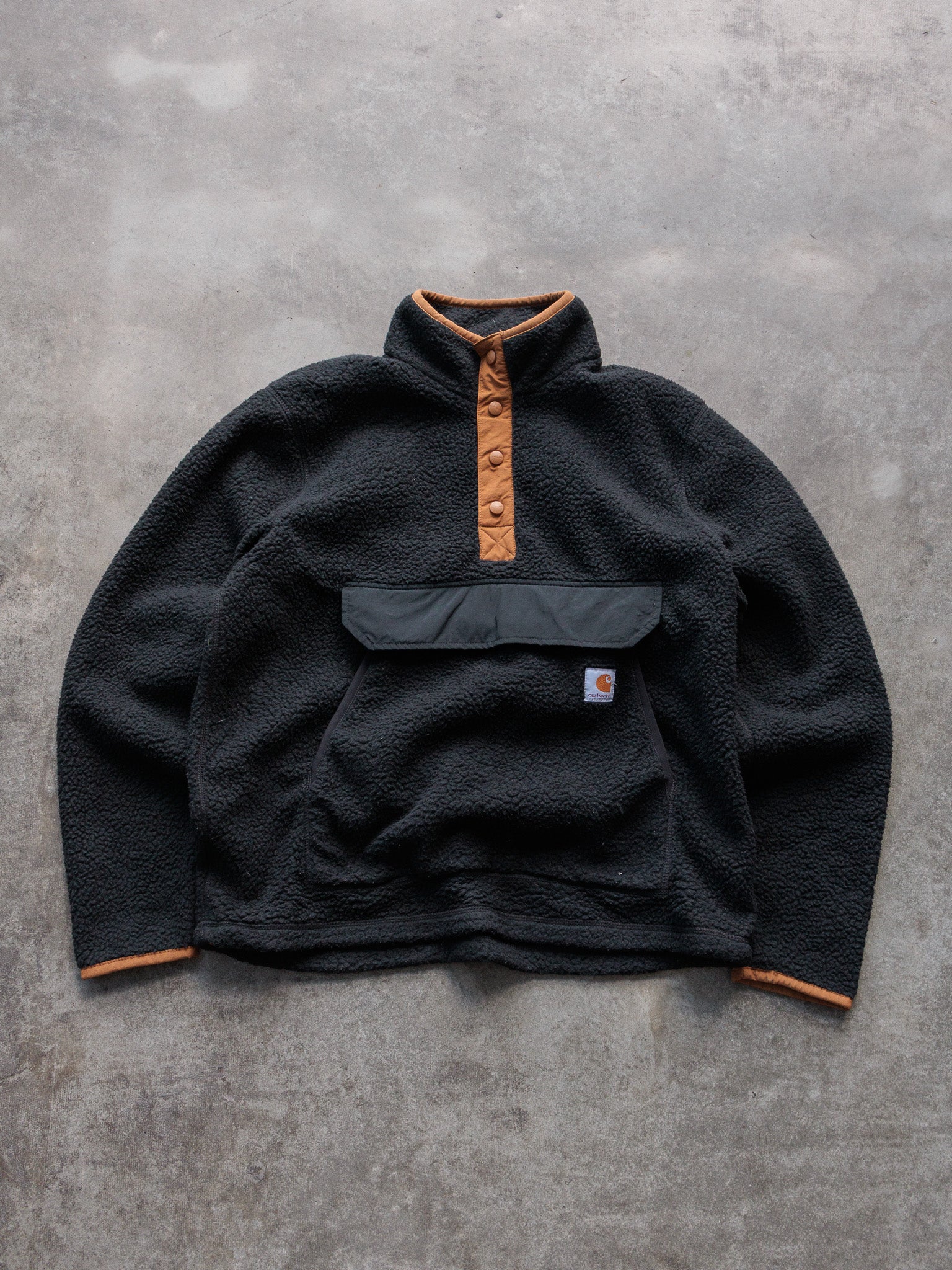 Vintage Black Carhartt Sherpa Mock Neck Sweatshirt (M)