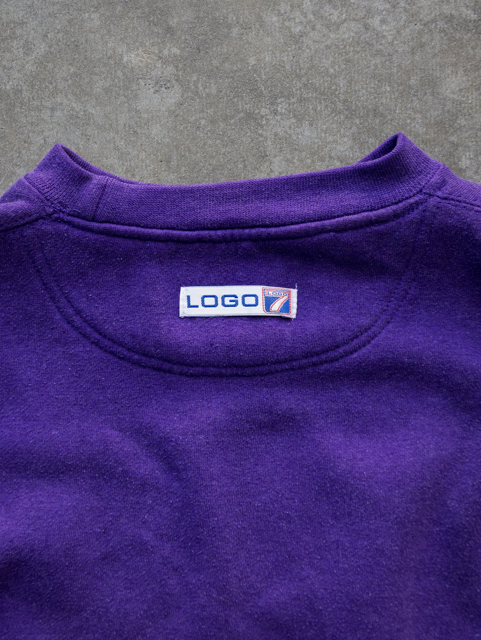 Vintage 90s Purple Washington Huskies Sweatshirt (M)