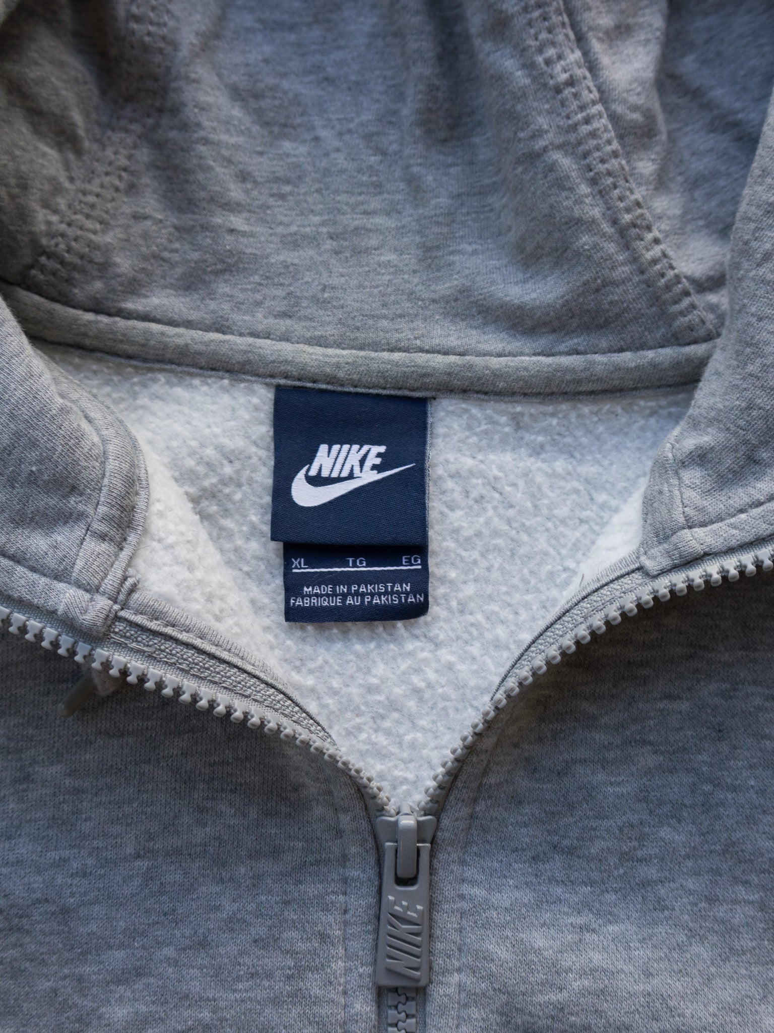 Vintage Grey Nike Zip Hoodie (XL)