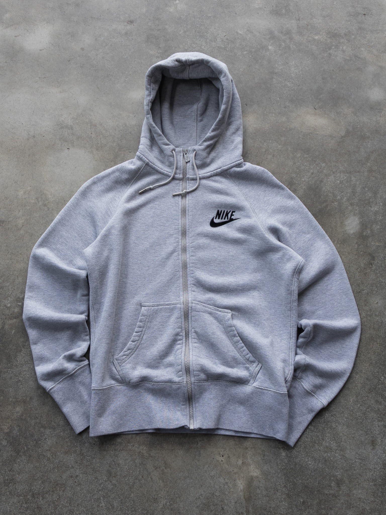 Vintage Grey Nike Sportswear Zip Hoodie (Women's L)