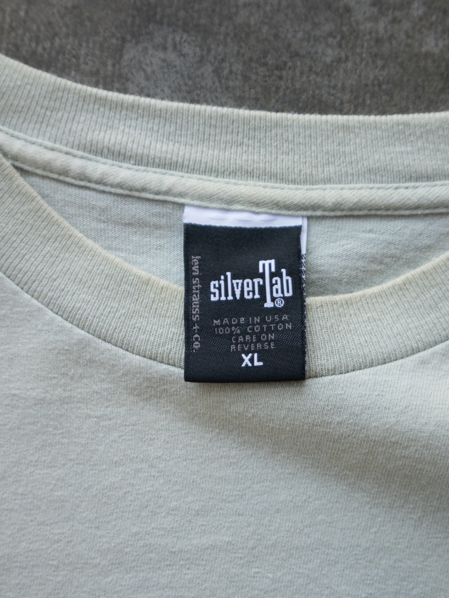 Vintage 90s Pale Green Levi’s SilverTab Graphic Tee (XL)