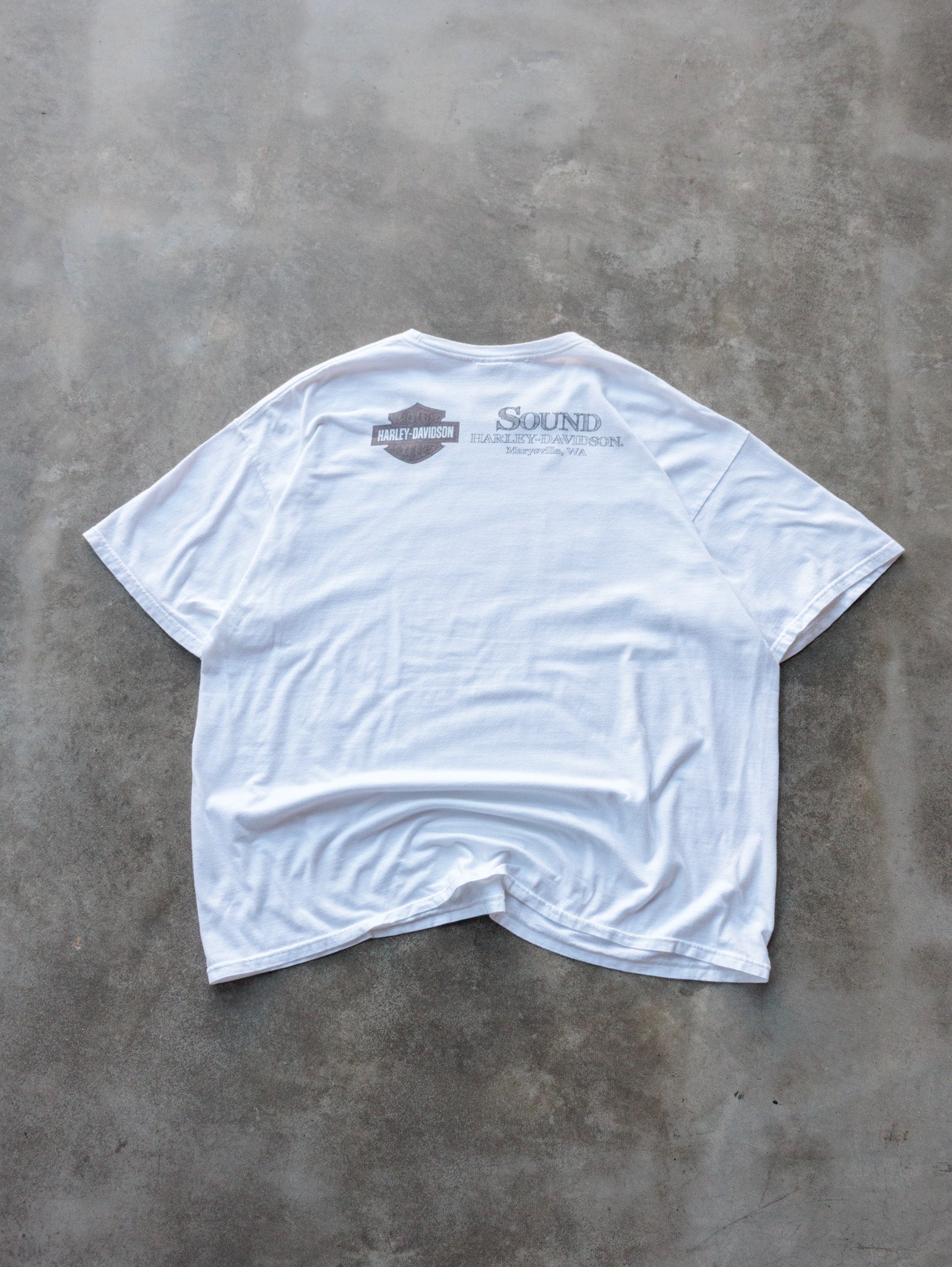 Vintage 2010 White Harley-Davidson Marysville Washington Tee (-)