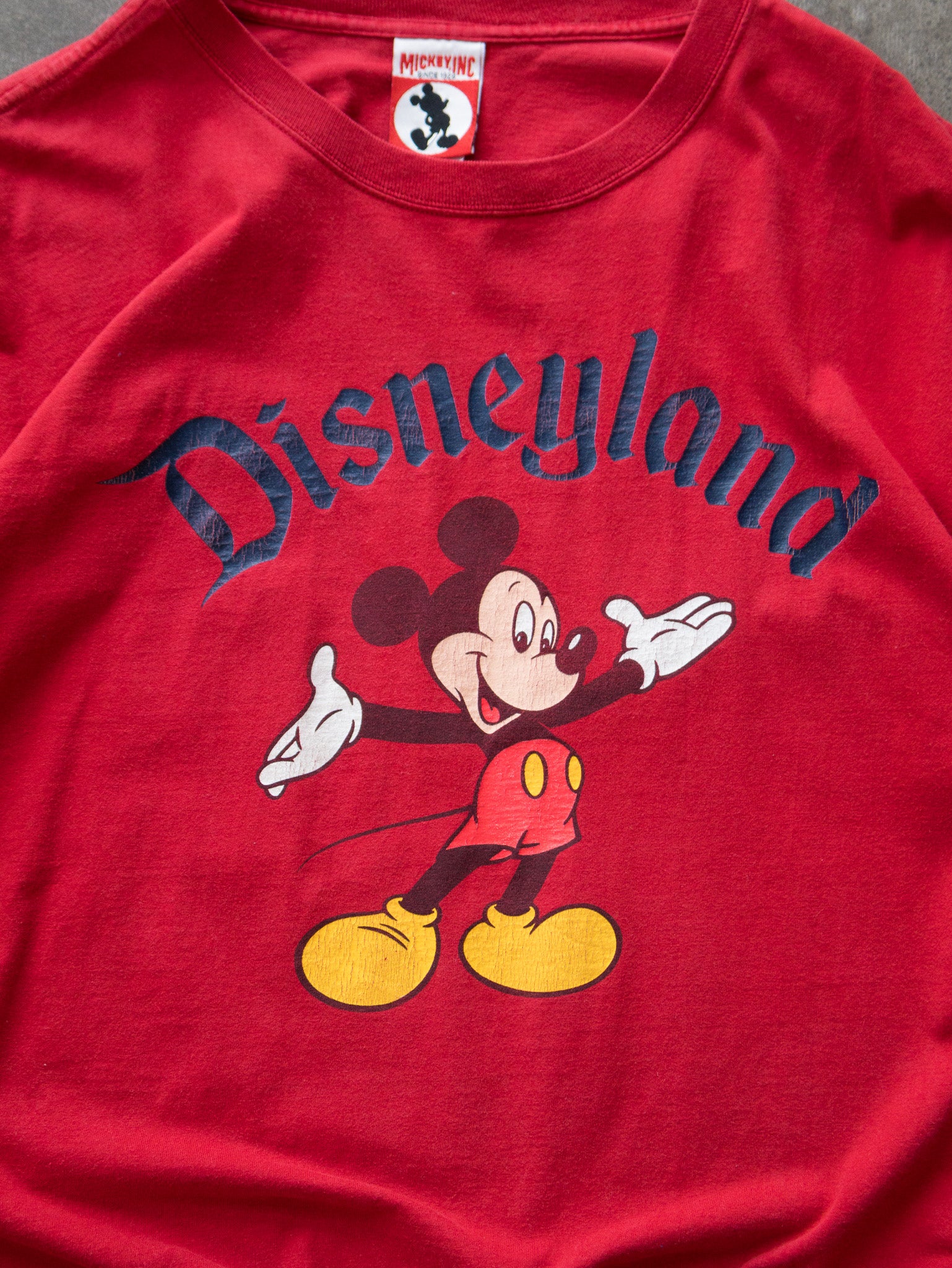 Vintage 90s Red Disneyland Mickey Mouse Tee (XL)