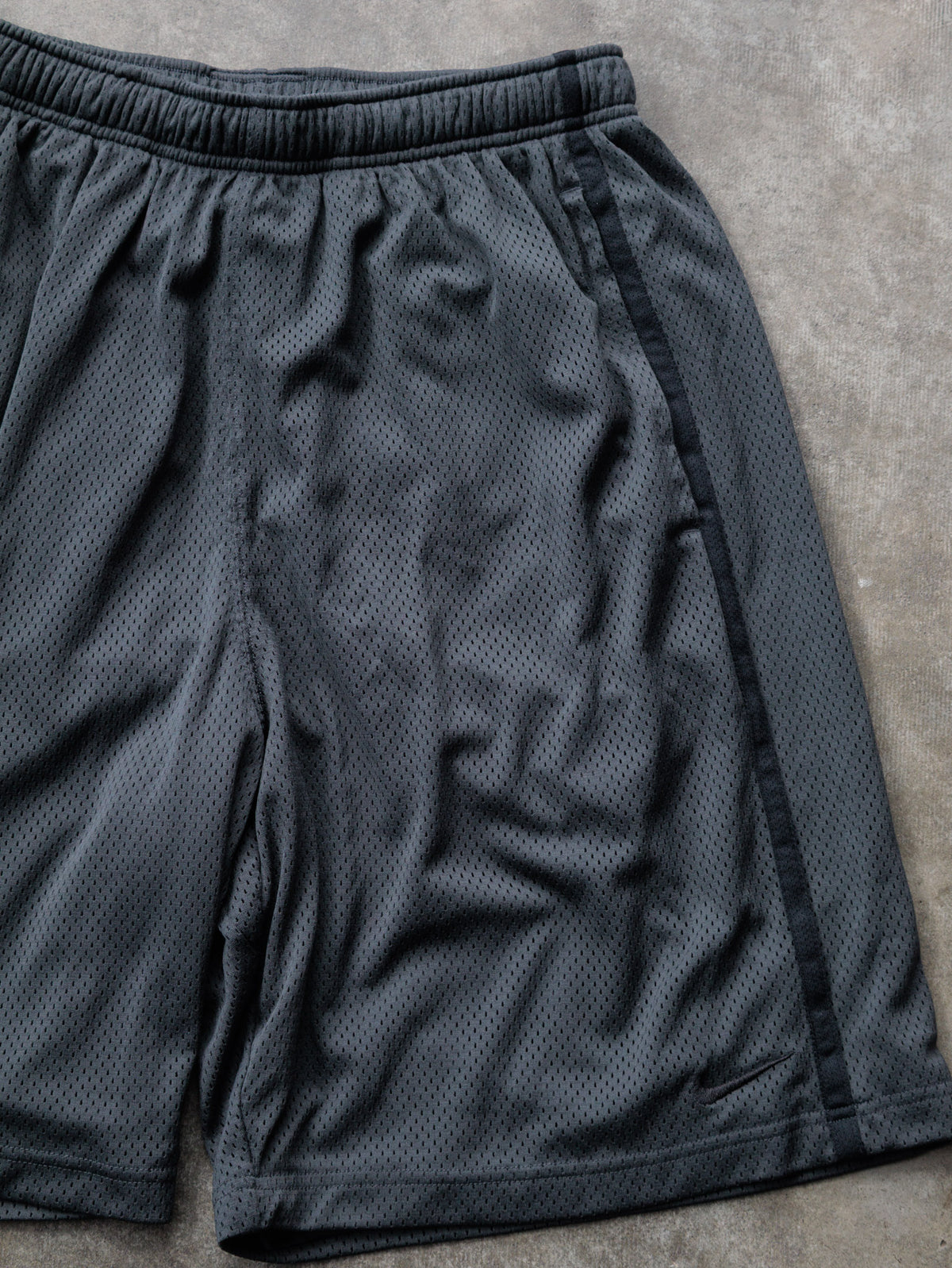 Vintage Grey Nike Mesh Shorts (XL)