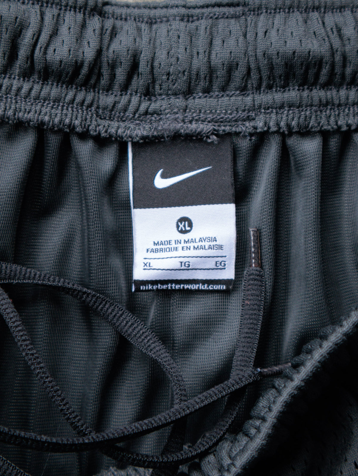 Vintage Grey Nike Mesh Shorts (XL)
