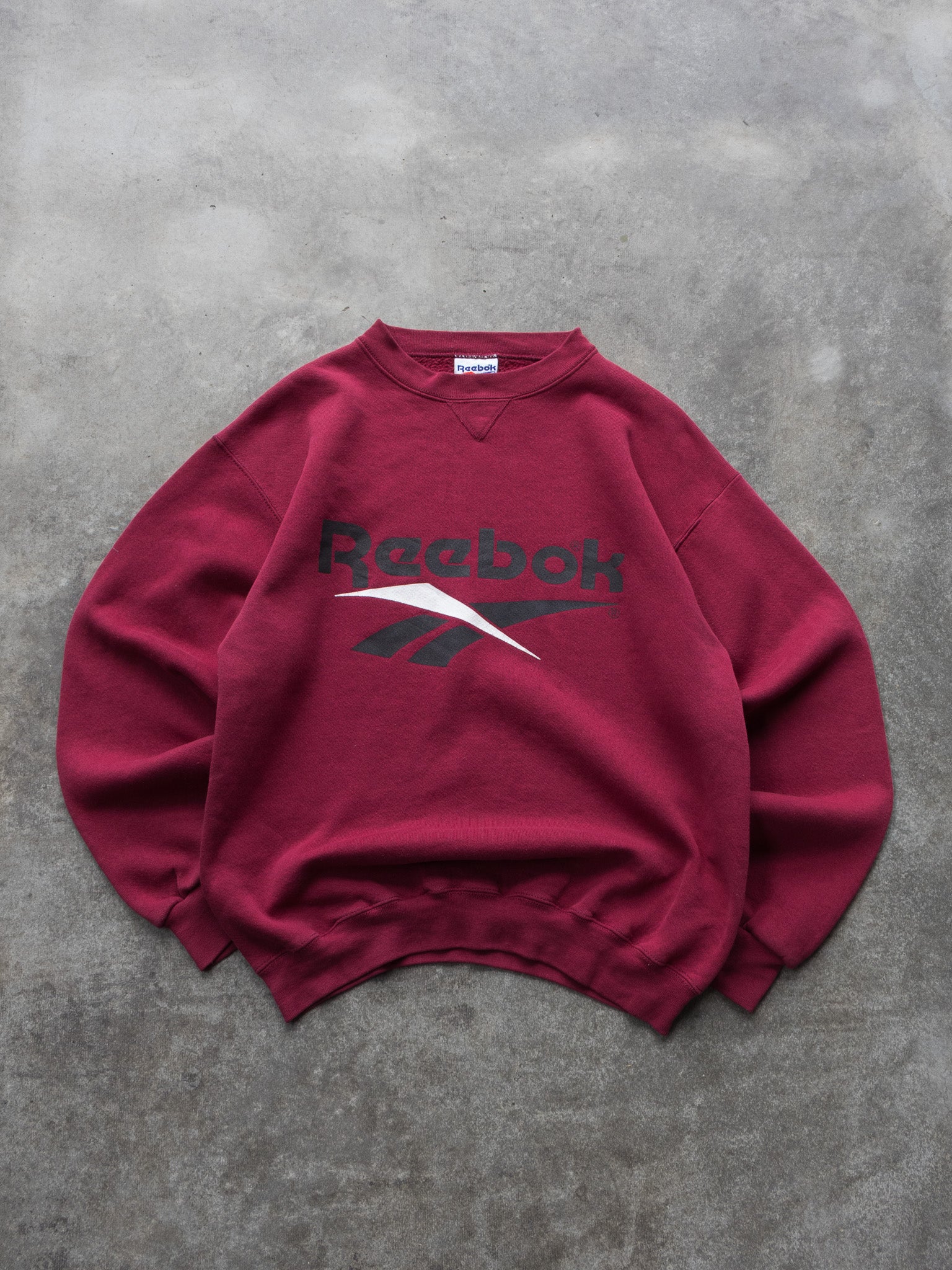 Vintage 90s Maroon Reebok Sweatshirt (M)