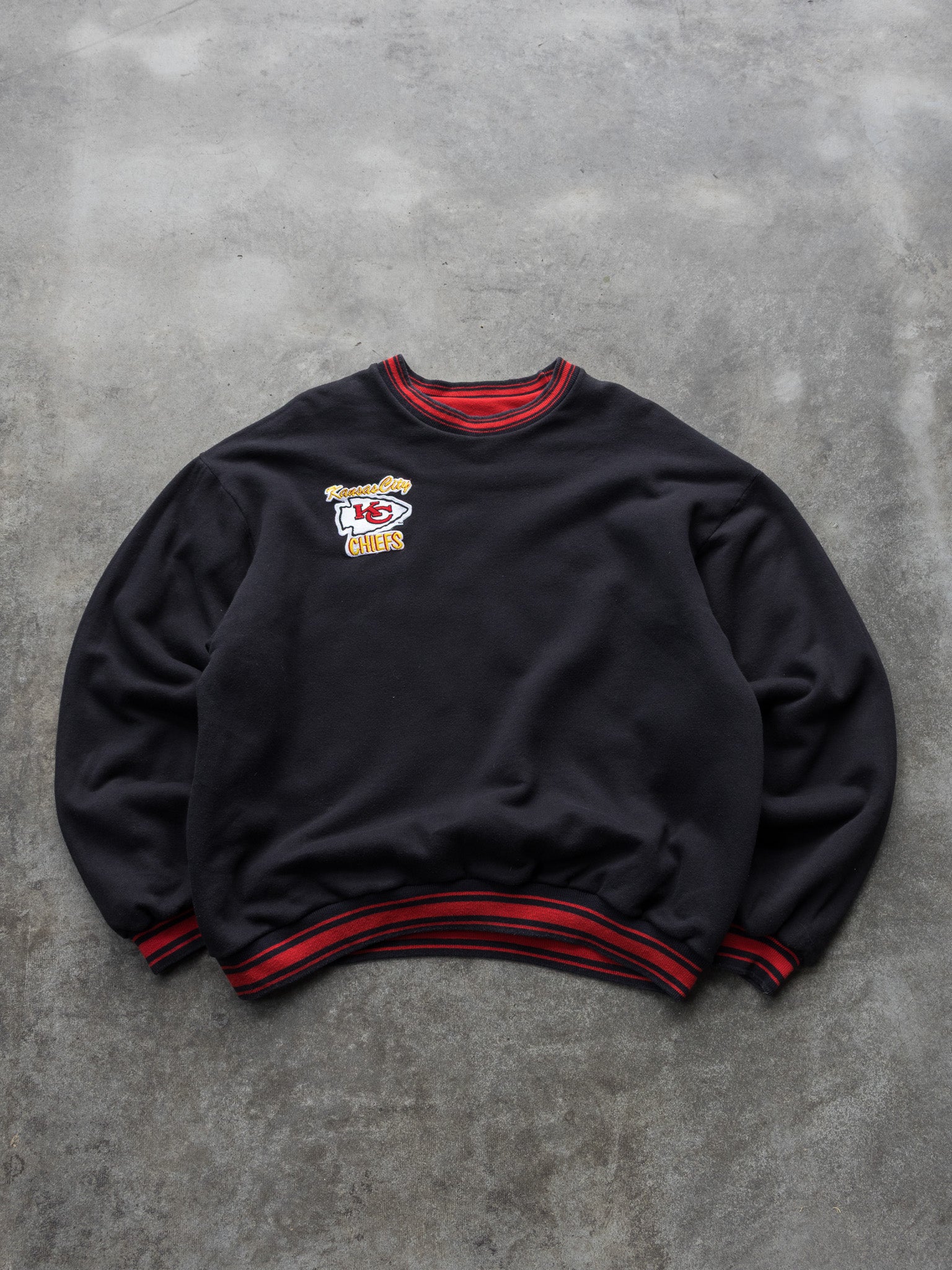 Vintage Black & Red Kansas City Chiefs Reversible Sweatshirt (XL)