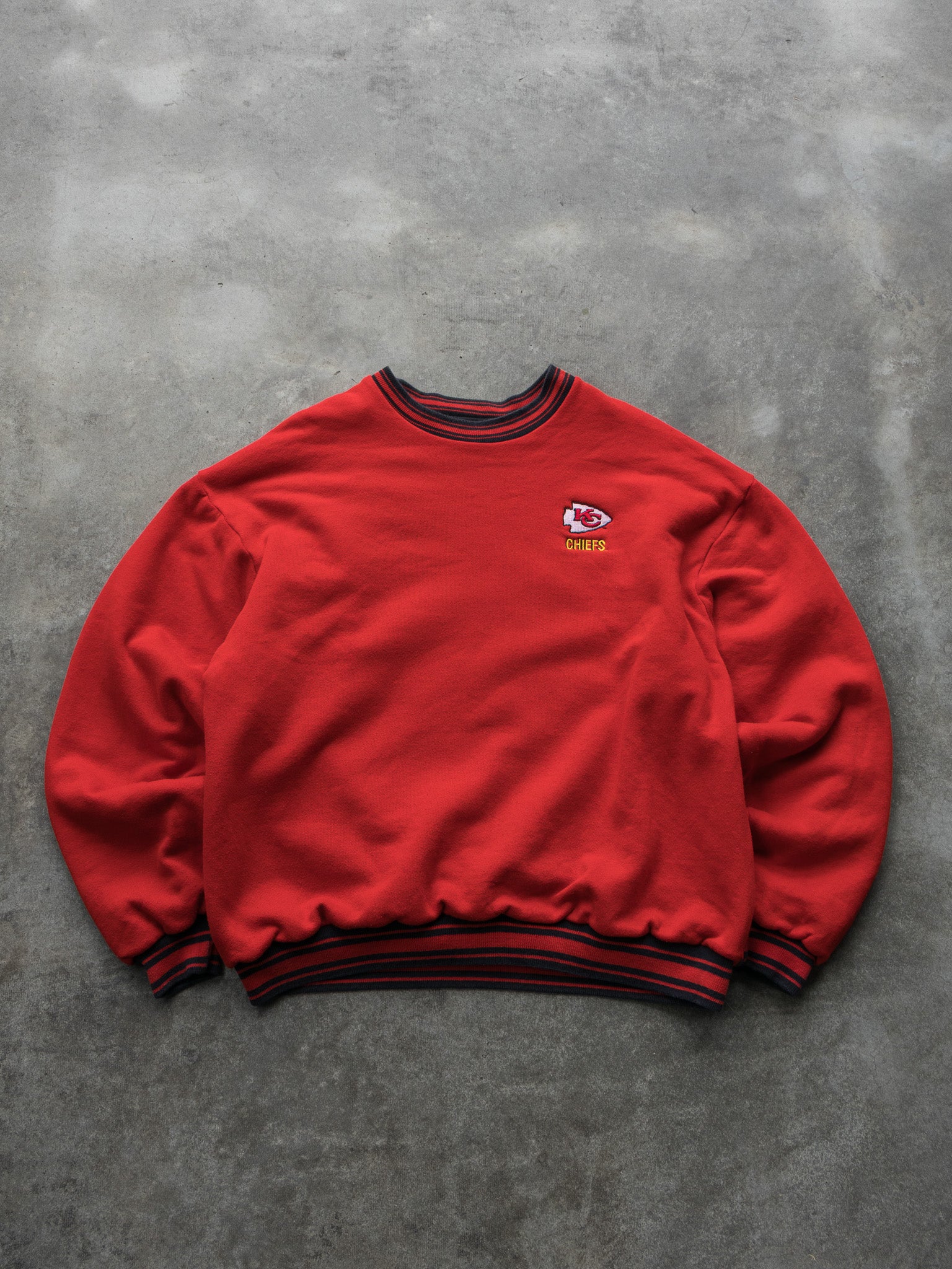 Vintage Black & Red Kansas City Chiefs Reversible Sweatshirt (XL)