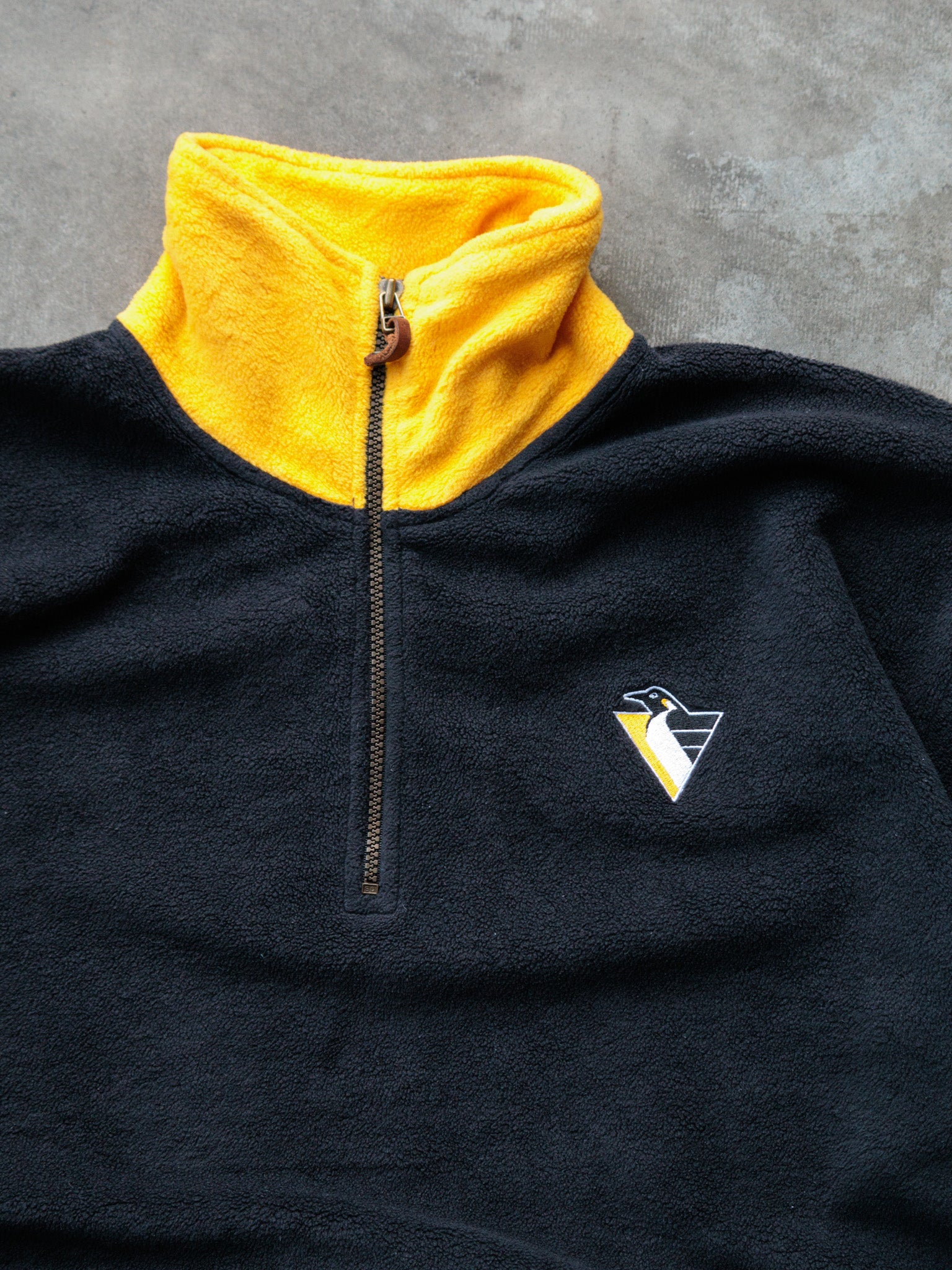Vintage 90s Starter Pittsburgh Penguins Fleece Sweatshirt (M)