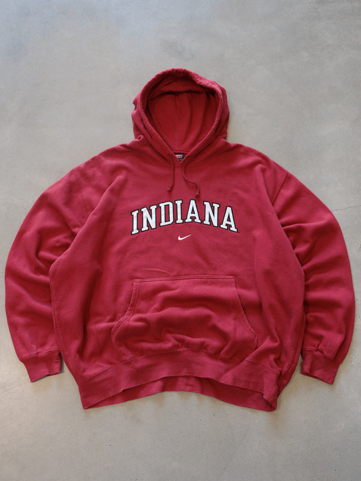 Vintage 00s Red Indiana Nike Hoodie (2XL)