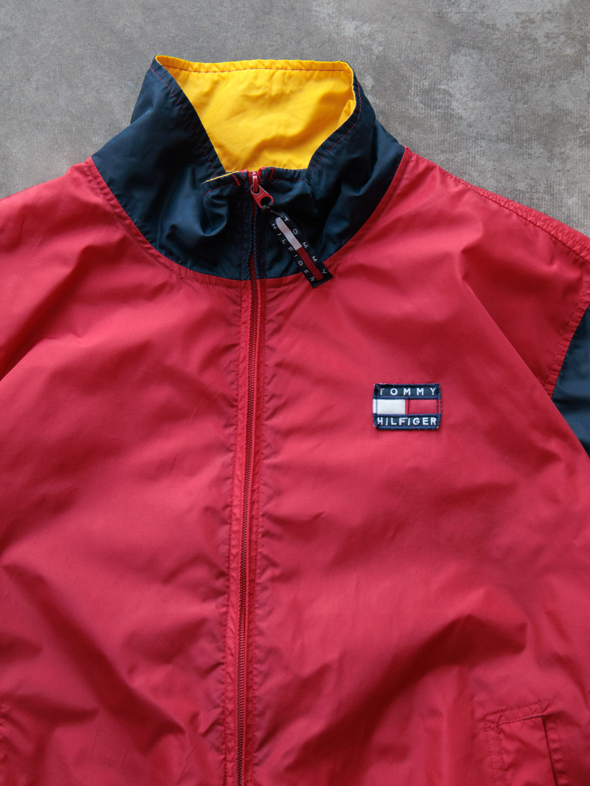 Vintage 90s Red Tommy Hilfiger Colourblock Windbreaker (XL)