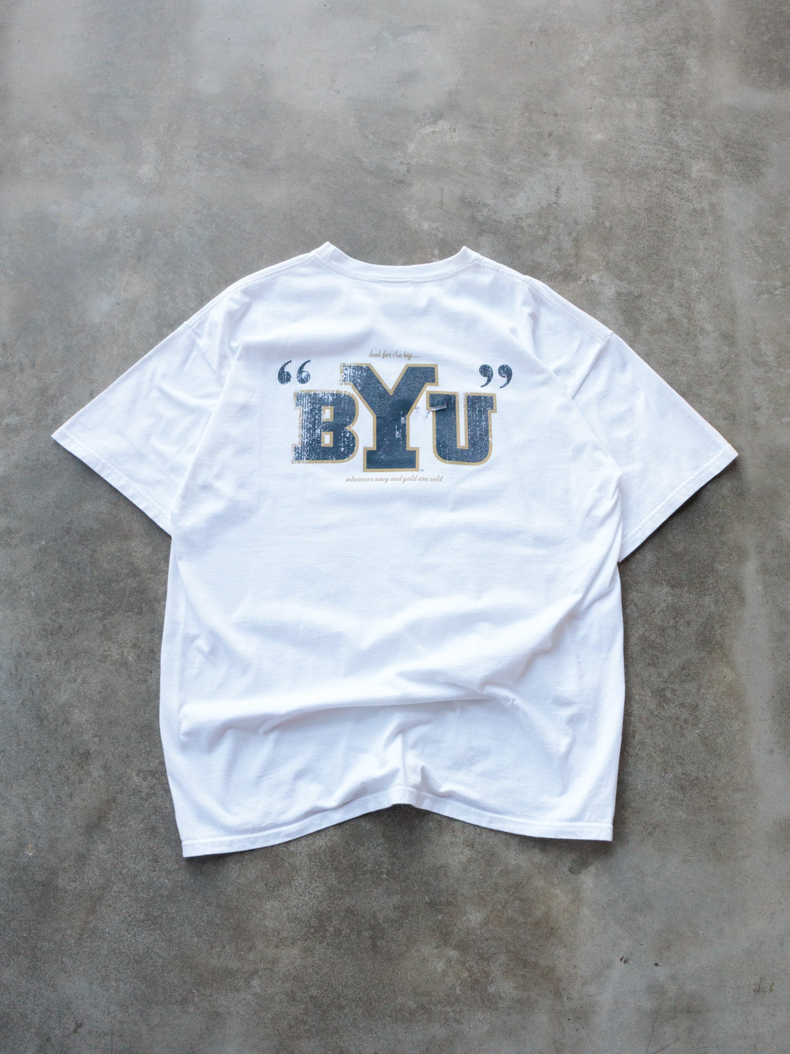 Vintage 00s BYU Cougars Nike Tee (XL)