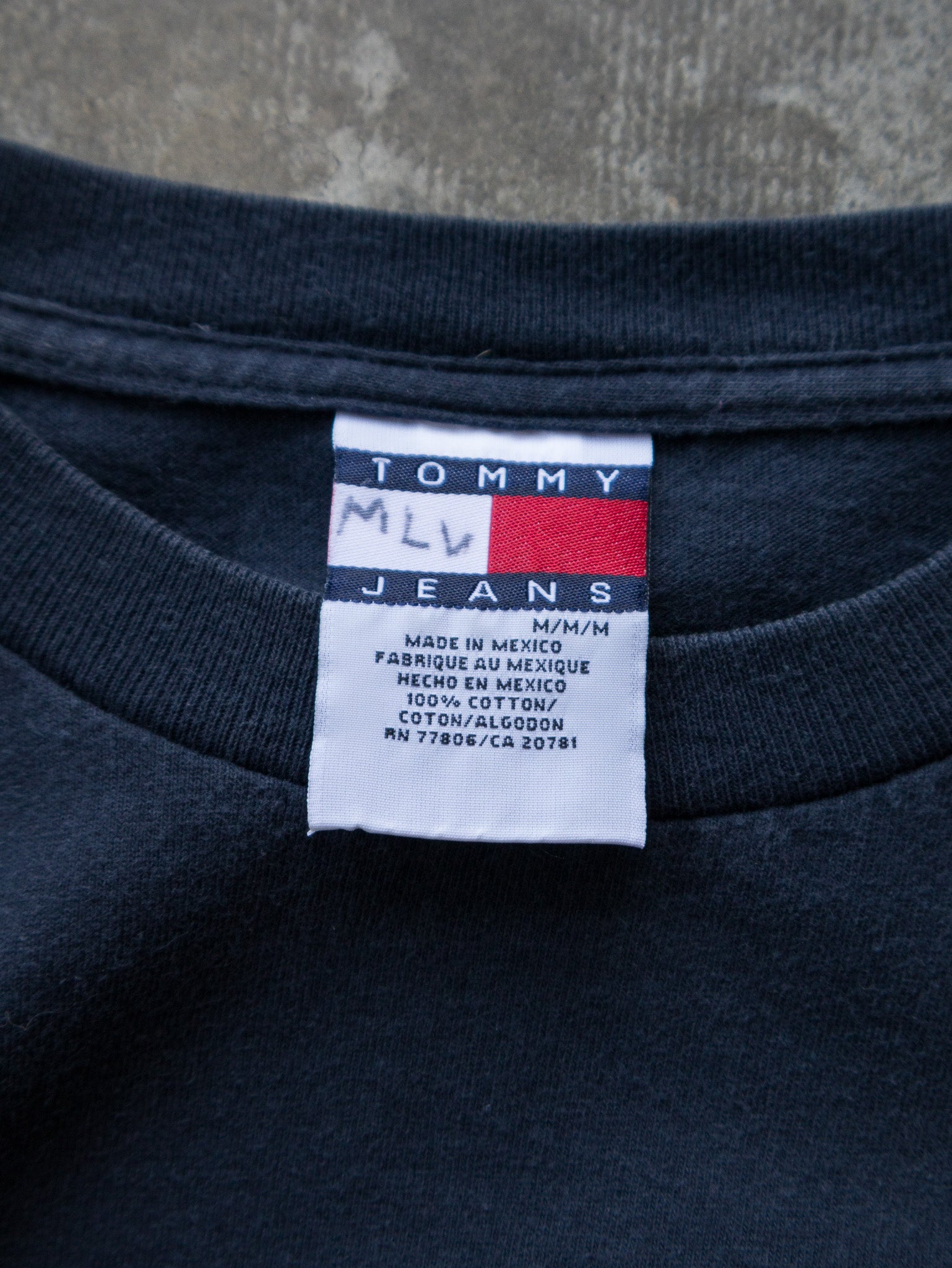 Vintage 00s Navy Tommy Jeans Embroidered Tee (M)