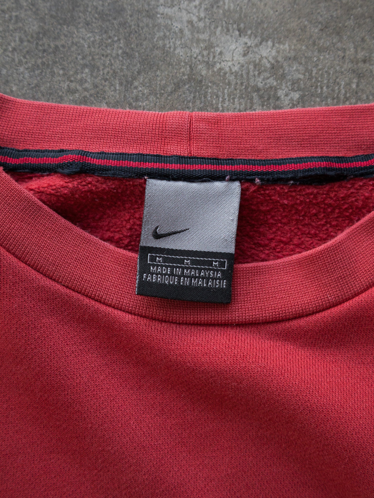 Vintage Red Nike Sweatshirt (M)