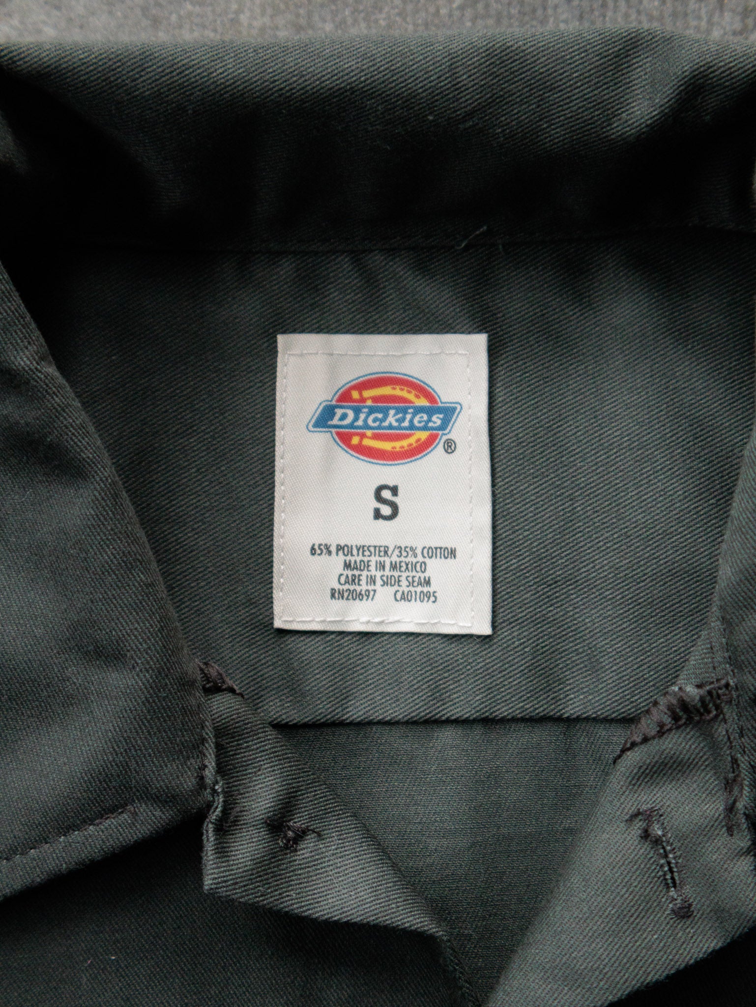 Vintage 00s Olive Green Dickies Cropped Work Shirt (S)