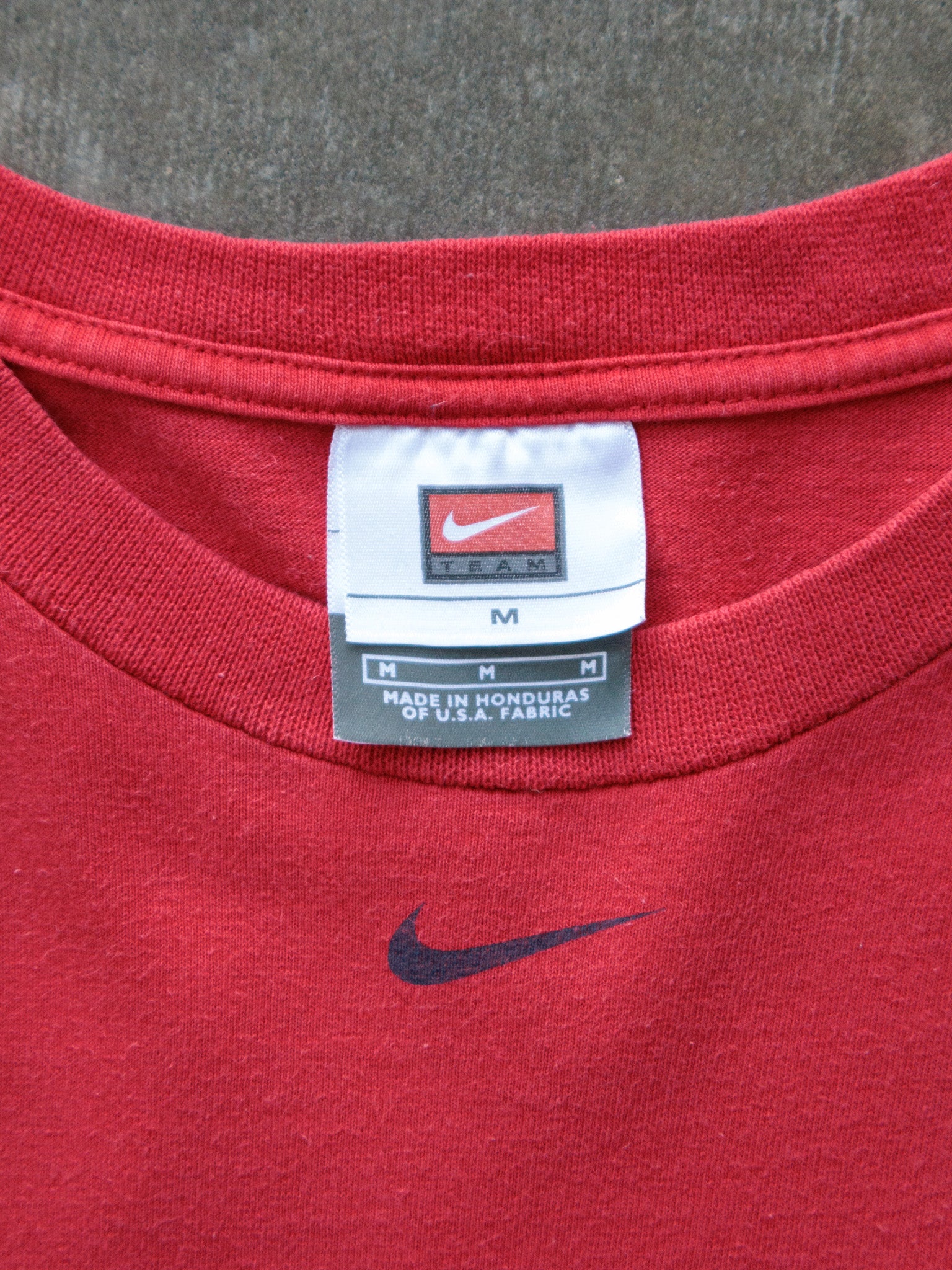 Vintage 2004 Red Cardinals Nike Tee (M)