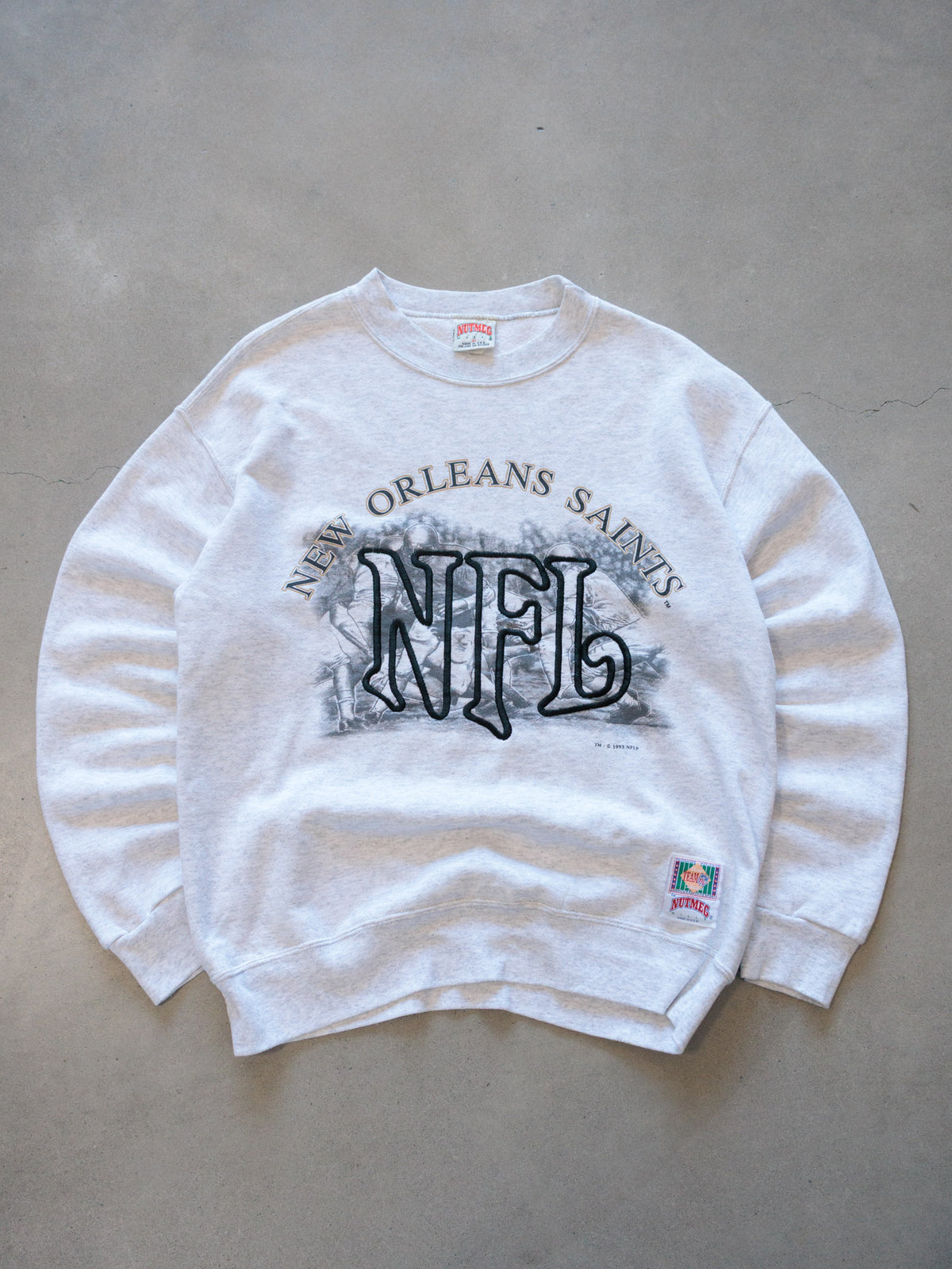Vintage 90s Grey New Orleans Saints NFL Sweatshirt (M)