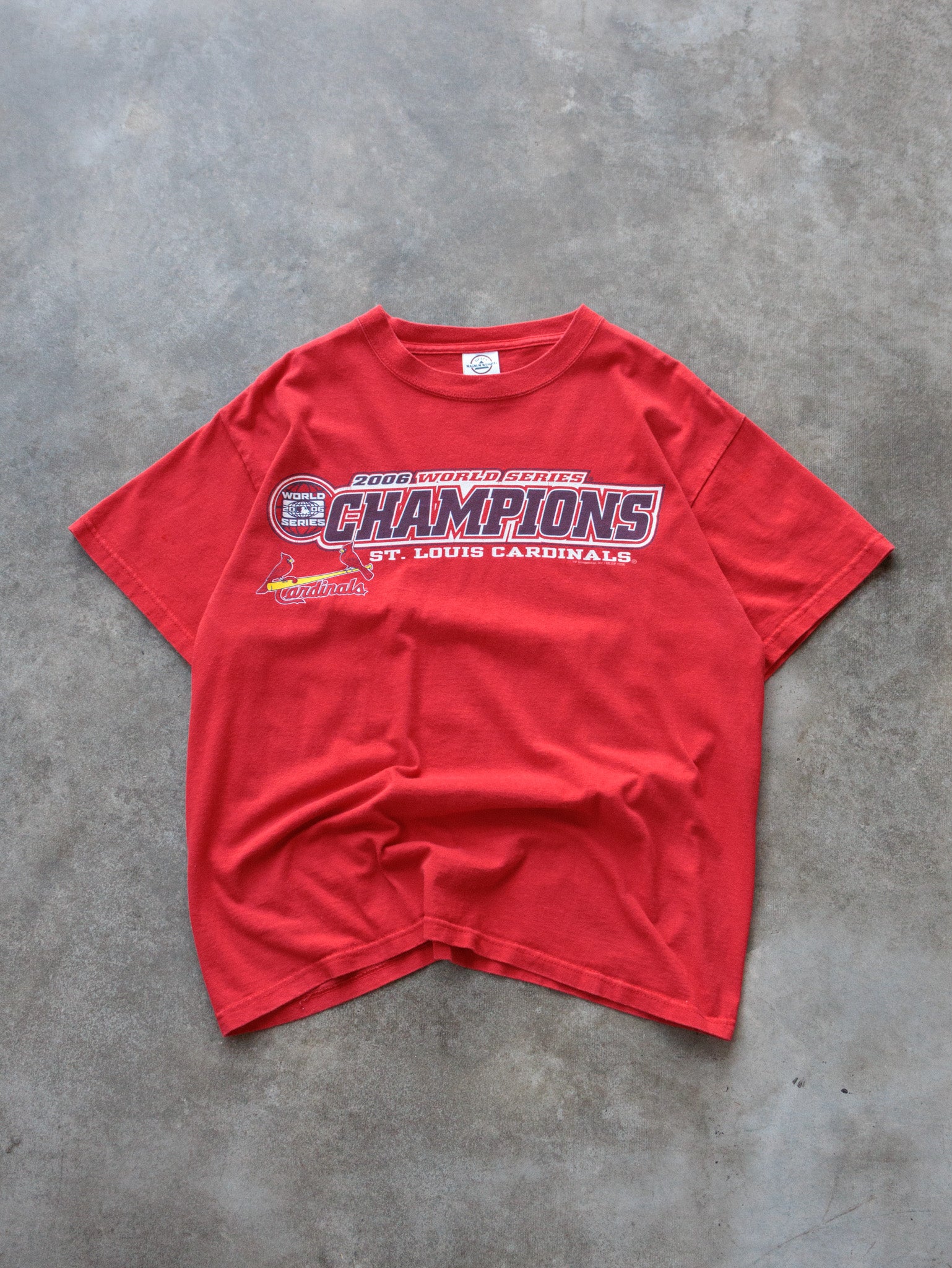 Vintage 2006 Red St. Louis Cardinals Tee (M)