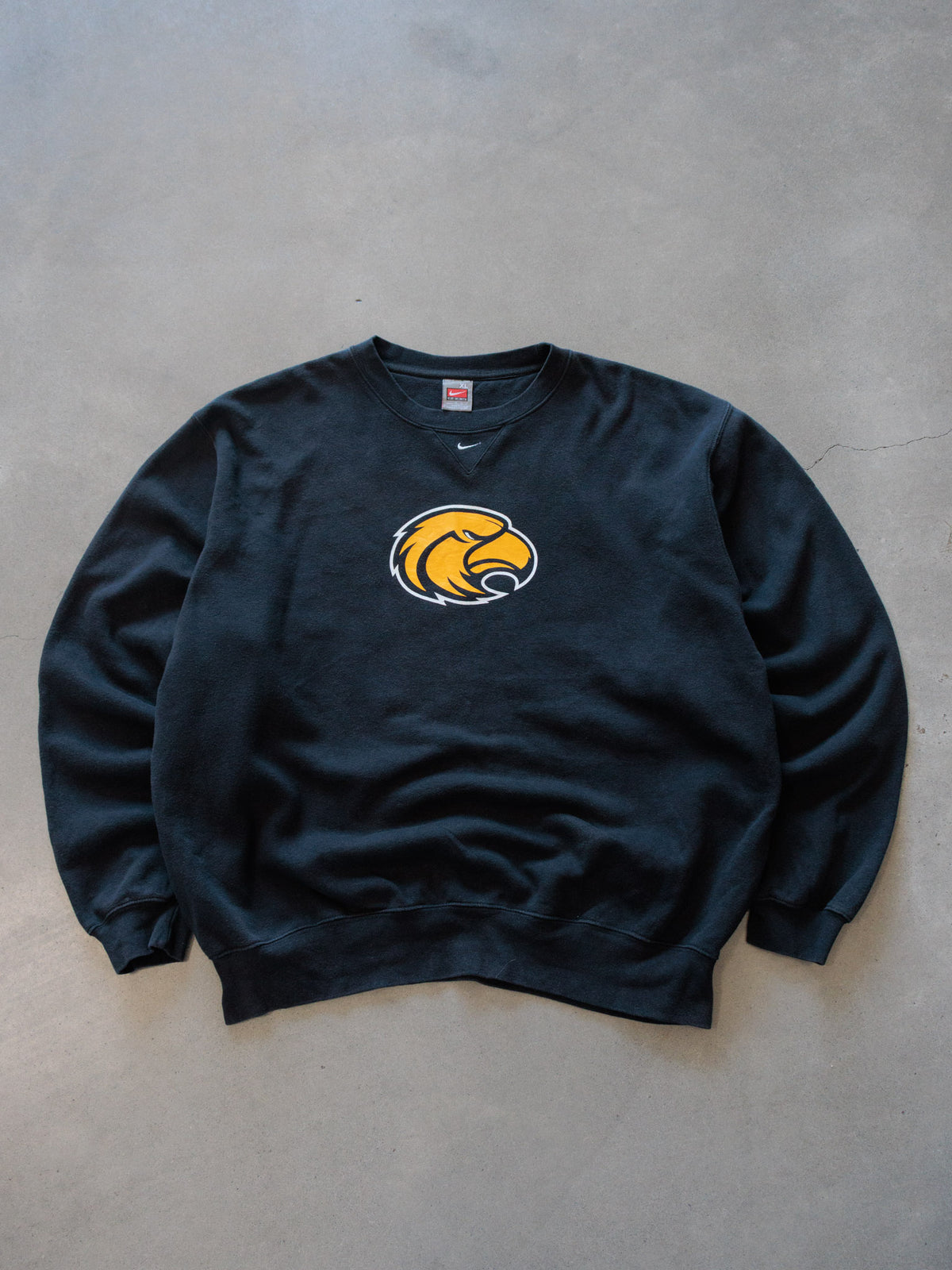 Vintage 00s Black Southern Miss Golden Eagles Nike Sweatshirt (XL)