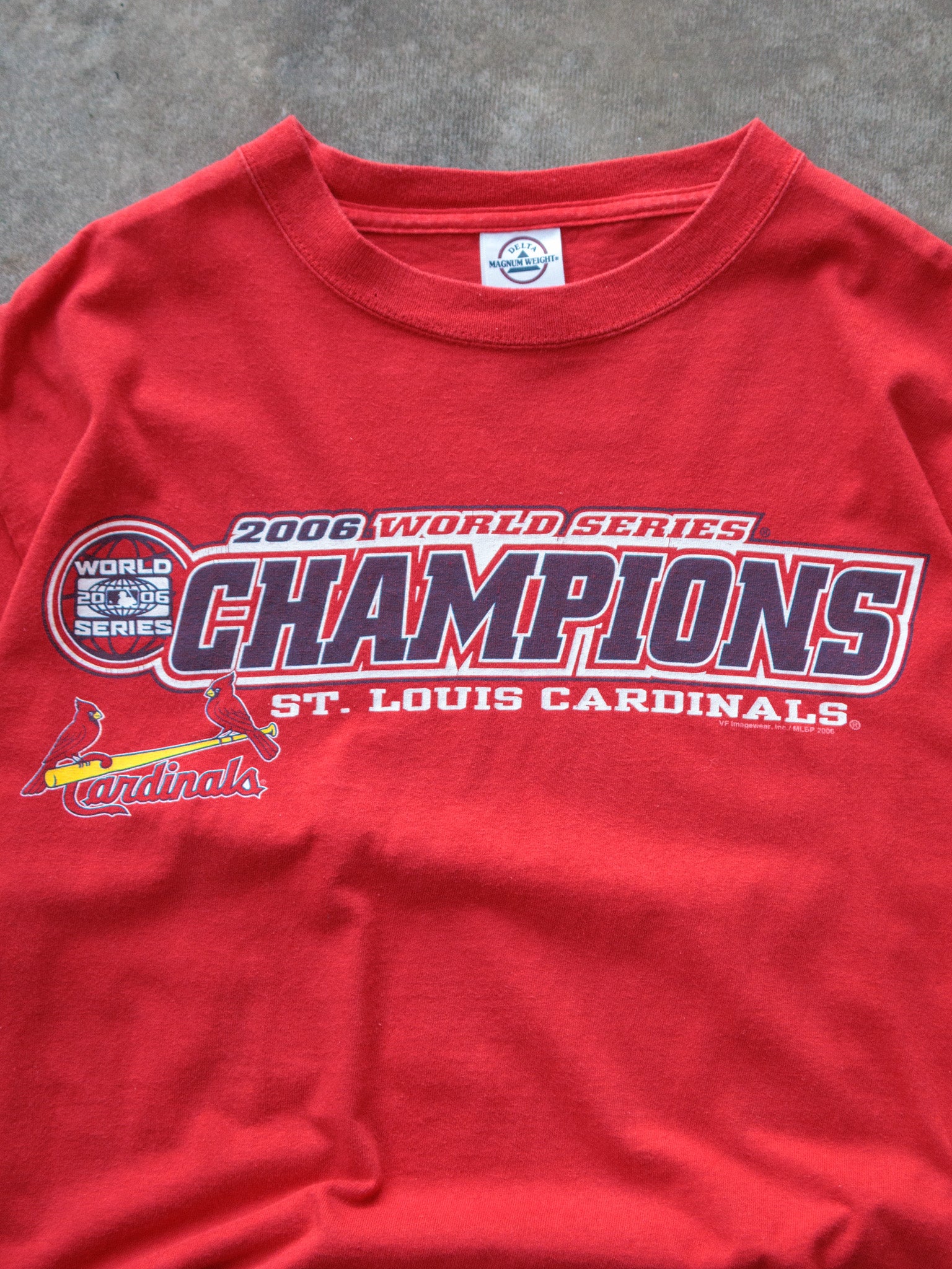 Vintage 2006 Red St. Louis Cardinals Tee (M)