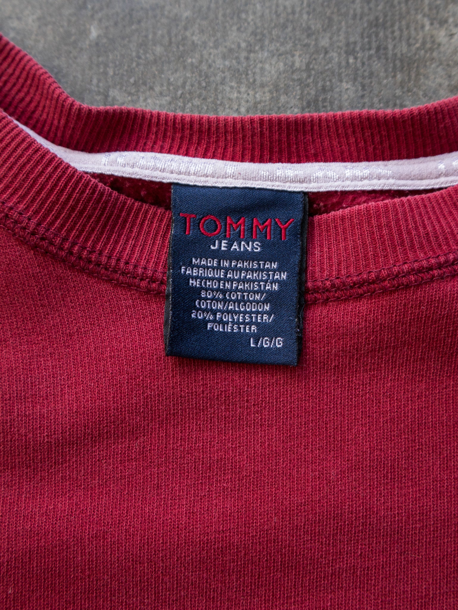 Vintage Red Tommy Hilfiger Sweatshirt (L)