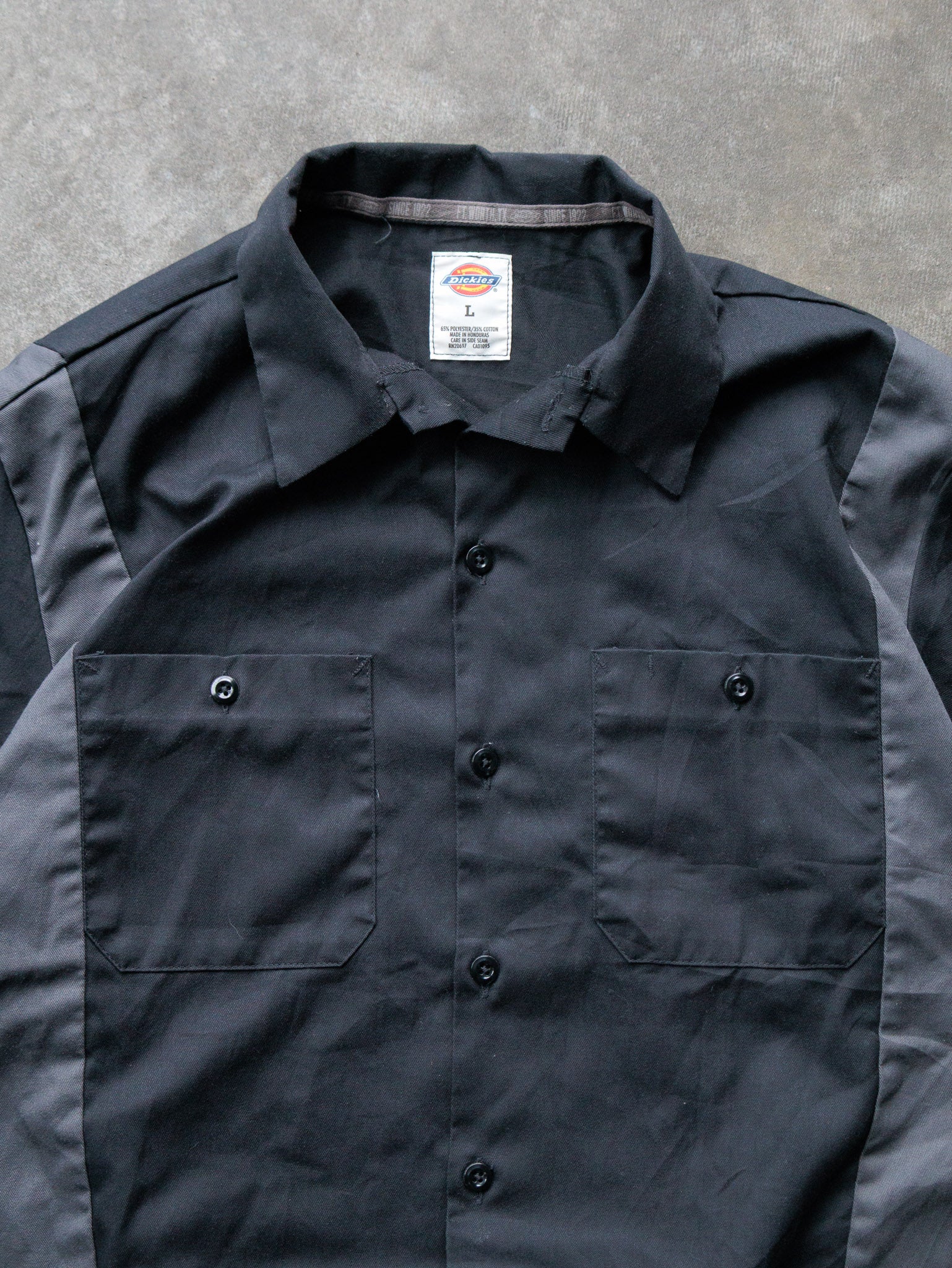 Vintage 00s Black & Grey Dickies Cropped Work Shirt (L)