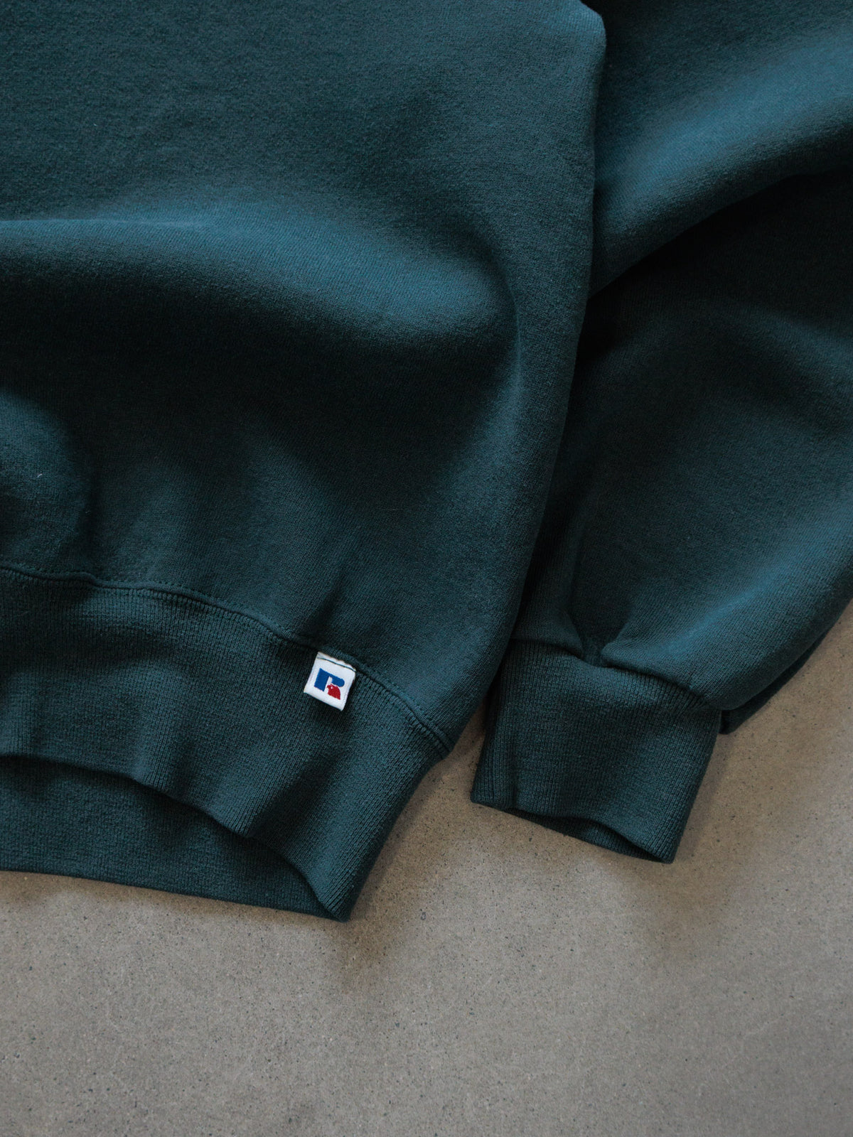 Vintage 90s Green Russell Athletic Sweatshirt (L)