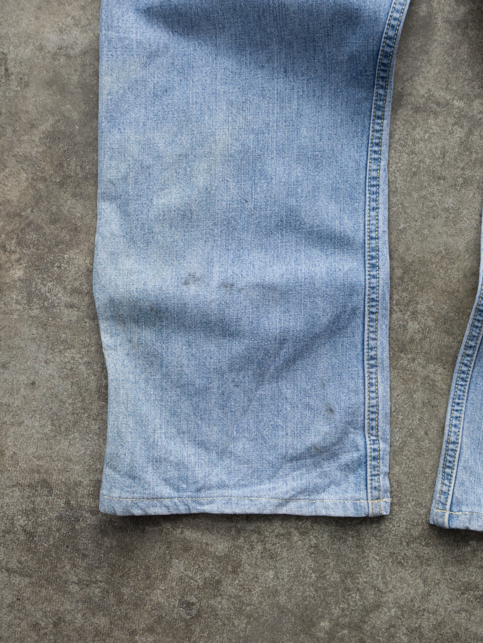 Vintage 00s Light Wash Levi's SilverTab Jeans (W30)