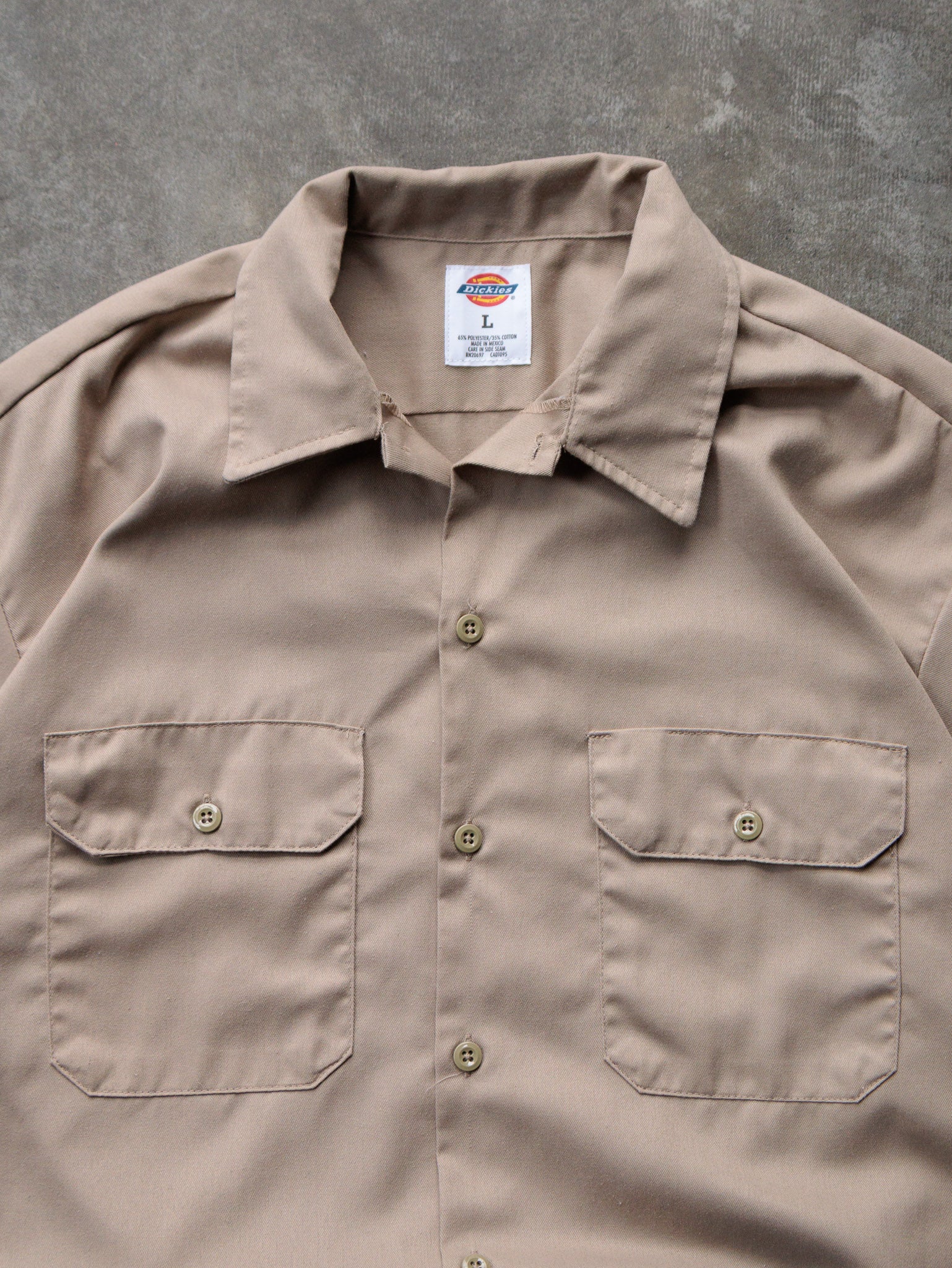 Vintage 00s Beige Dickies Cropped Work Shirt (L)