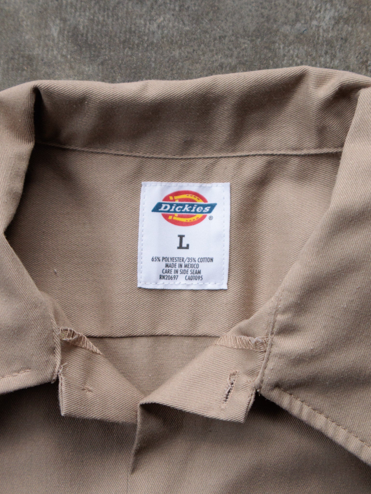 Vintage 00s Beige Dickies Cropped Work Shirt (L)