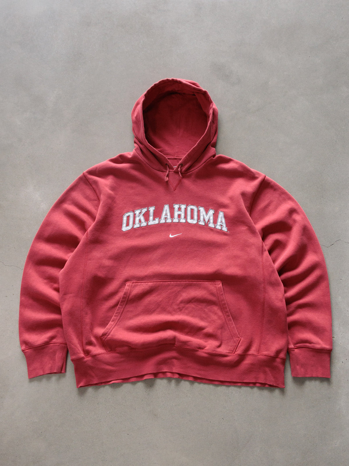 Vintage Red Oklahoma Nike Hoodie (2XL)
