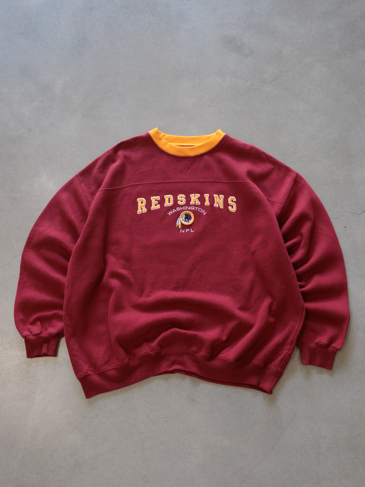 Vintage Red Washington Redskins NFL Sweatshirt (XL)