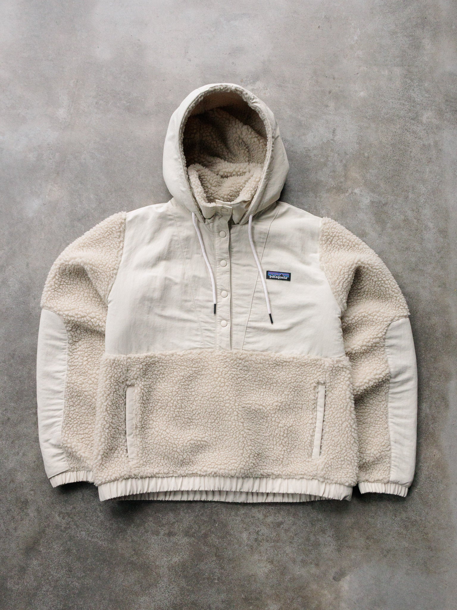 Cream Patagonia Shelled Fleece Hooded Jacket (S)