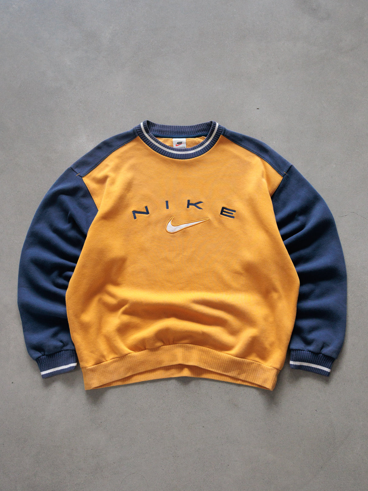 Vintage 00s Orange Nike Colourblock Sweatshirt (M)