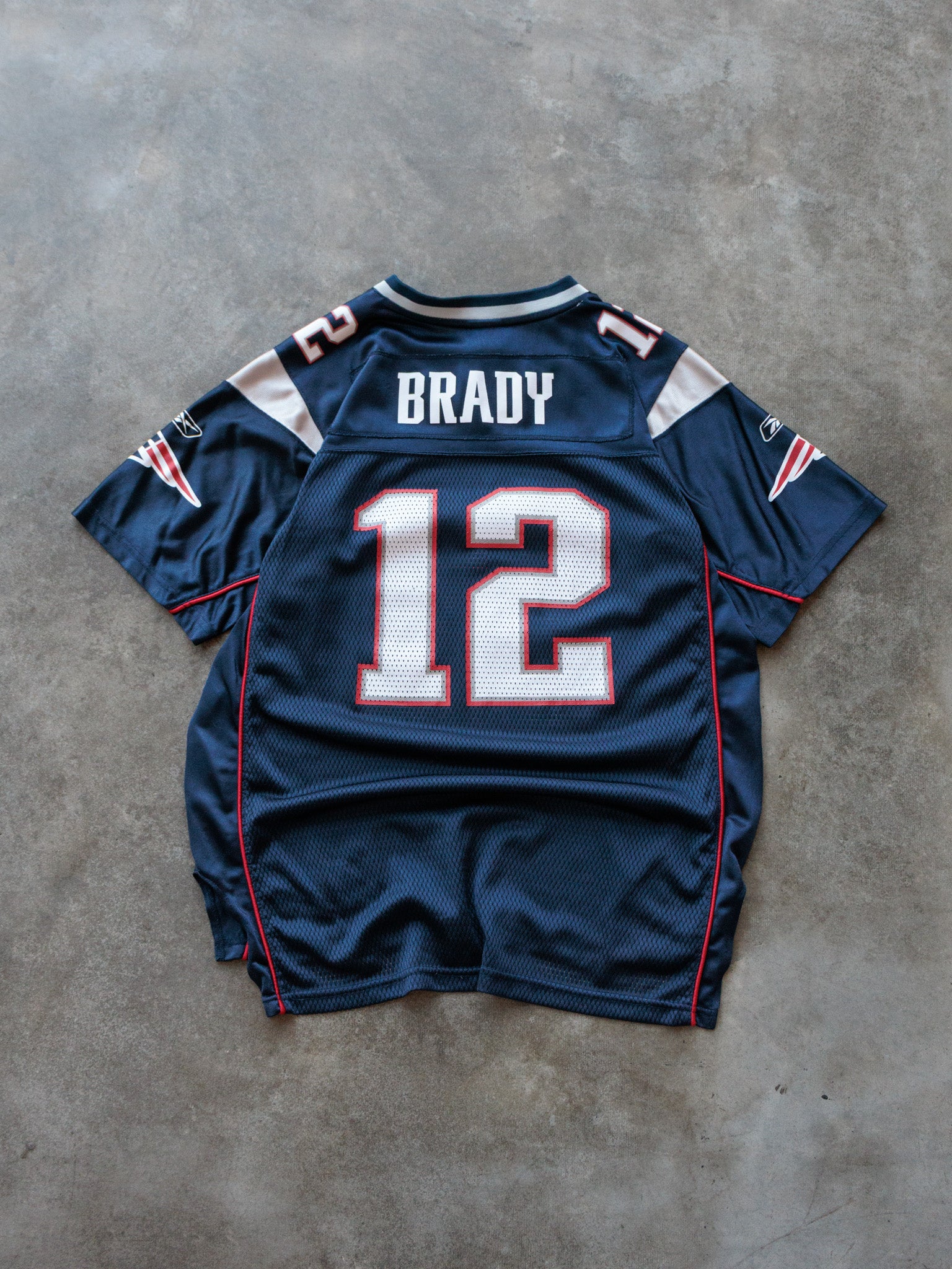 Vintage 00s Navy Reebok New England Patriots Tom Brady Jersey (XL)