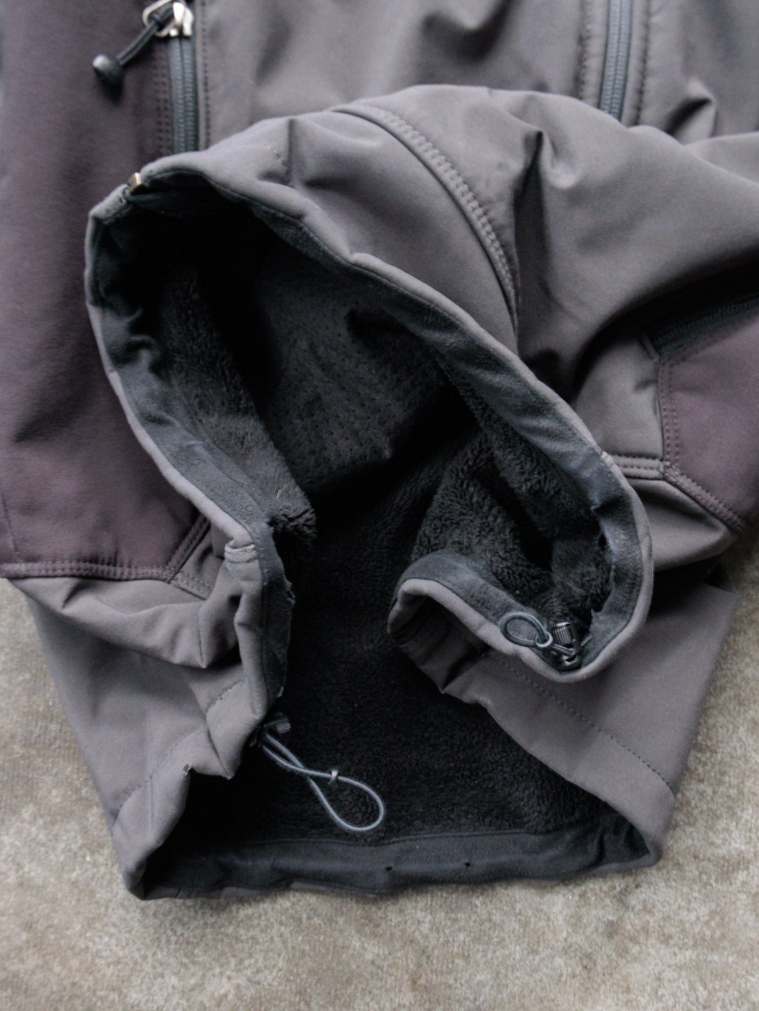 Vintage Grey The North Face Fleece-Lined Softshell Jacket (M)