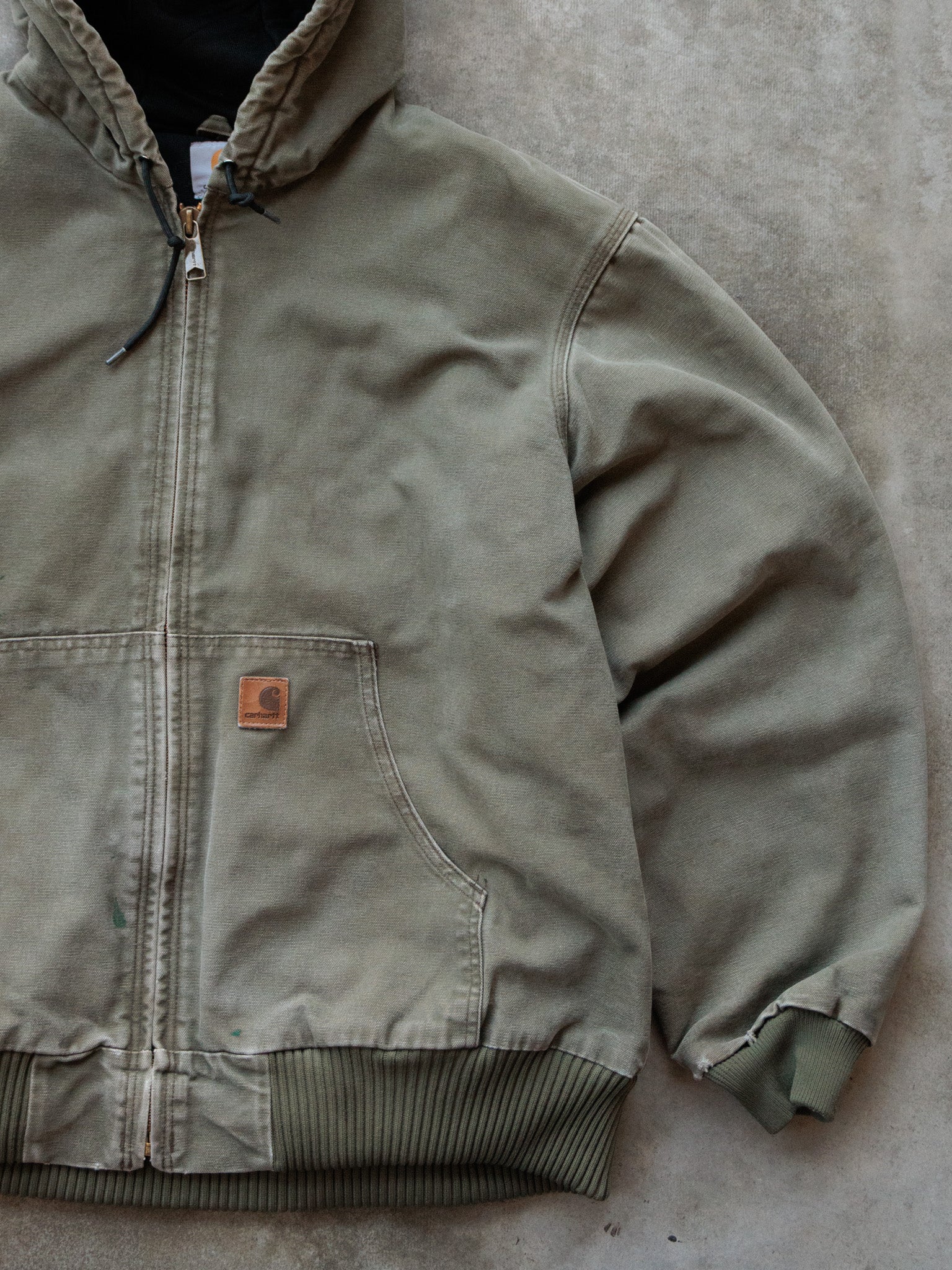 Vintage Carhartt J130 ARG 'Army Green' Active Jacket (XL)
