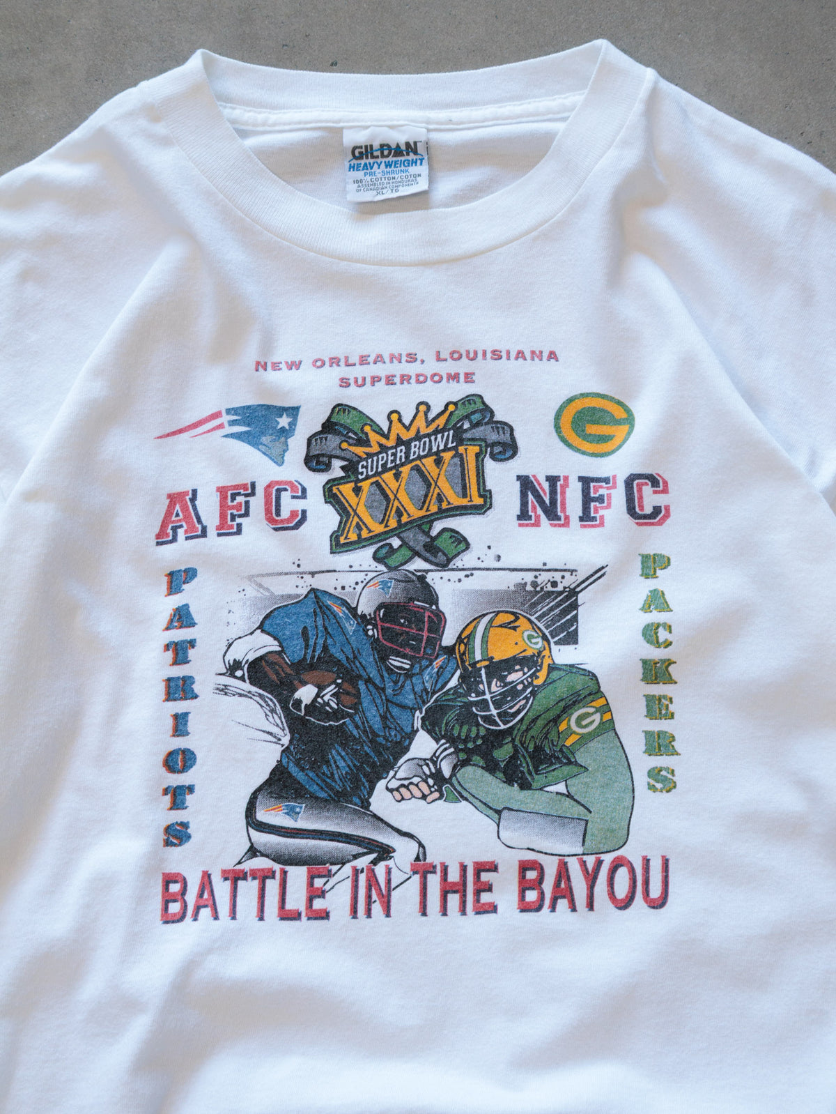 Vintage 1997 White Patriots & Packers Battle In The Bayou Tee (XL)
