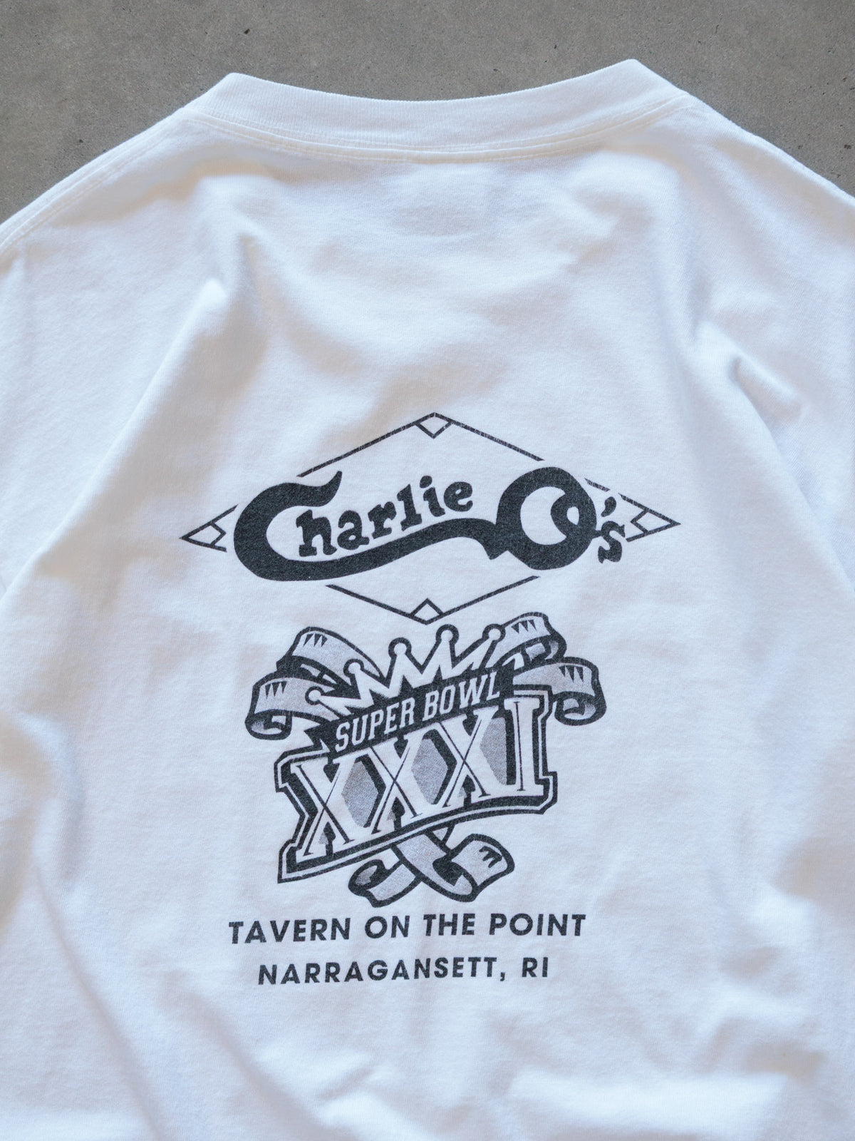 Vintage 1997 White Patriots & Packers Battle In The Bayou Tee (XL)