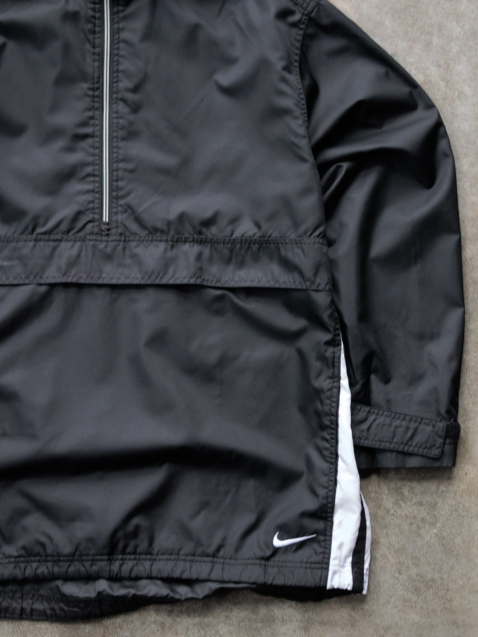 Vintage 90s Nike Mesh-Lined Half-Zip Hooded Jacket (L)
