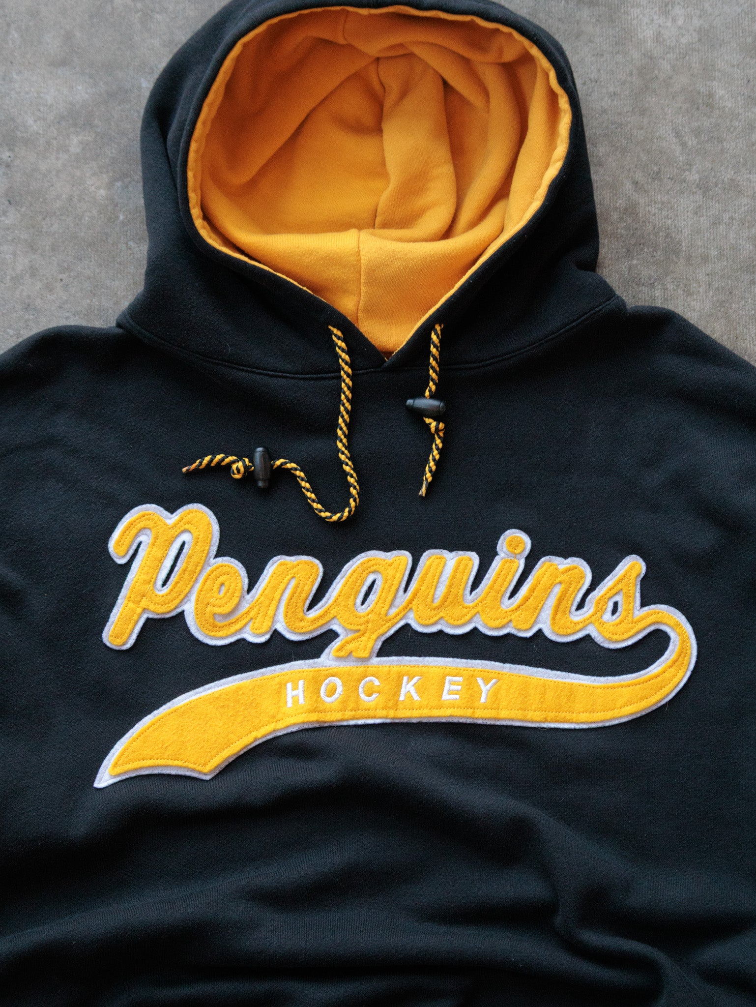 Vintage 90s Black Pittsburgh Penguins Starter Hoodie (XL)