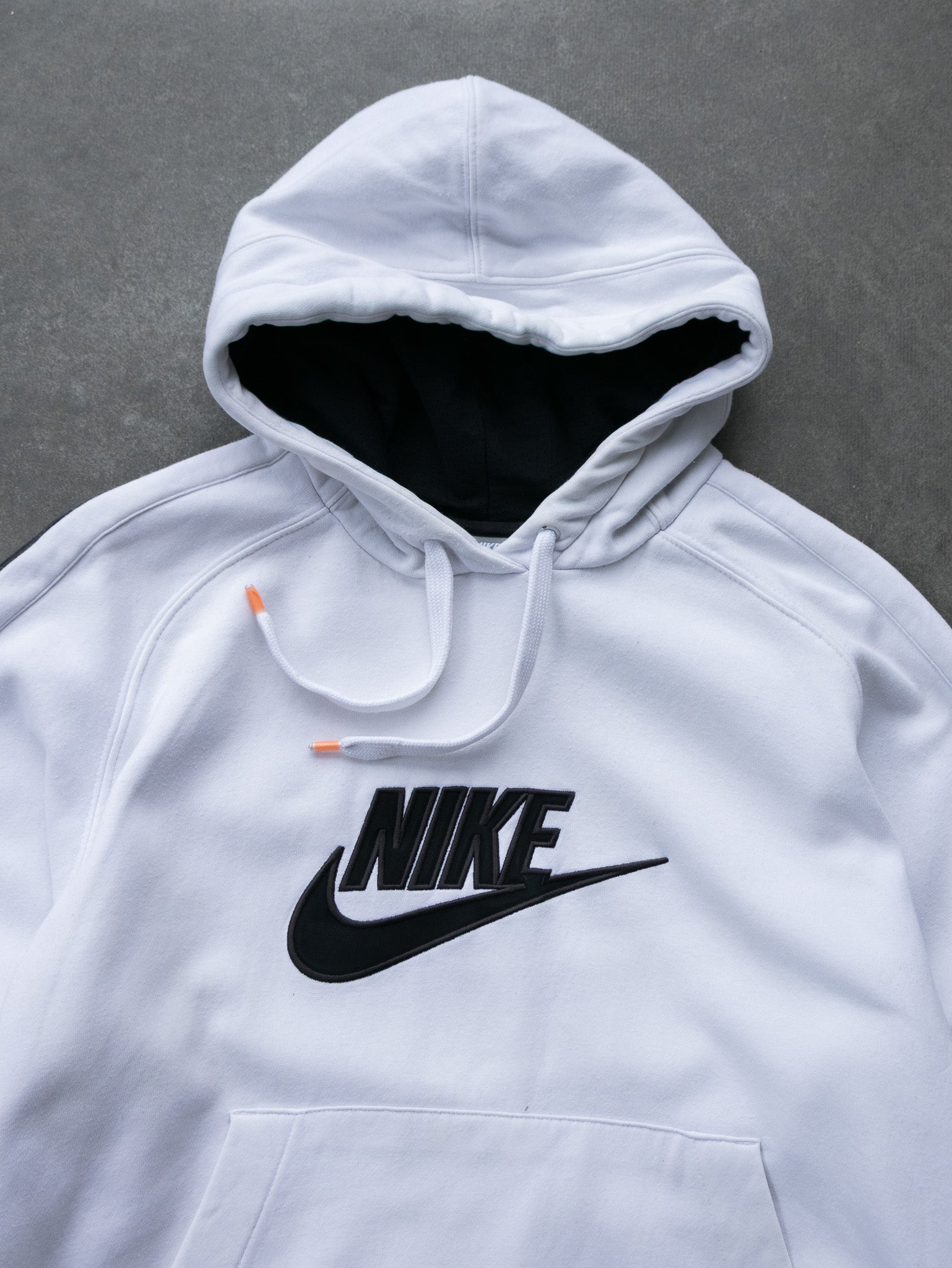 Vintage White Nike Logo Hoodie (L) - Main Image