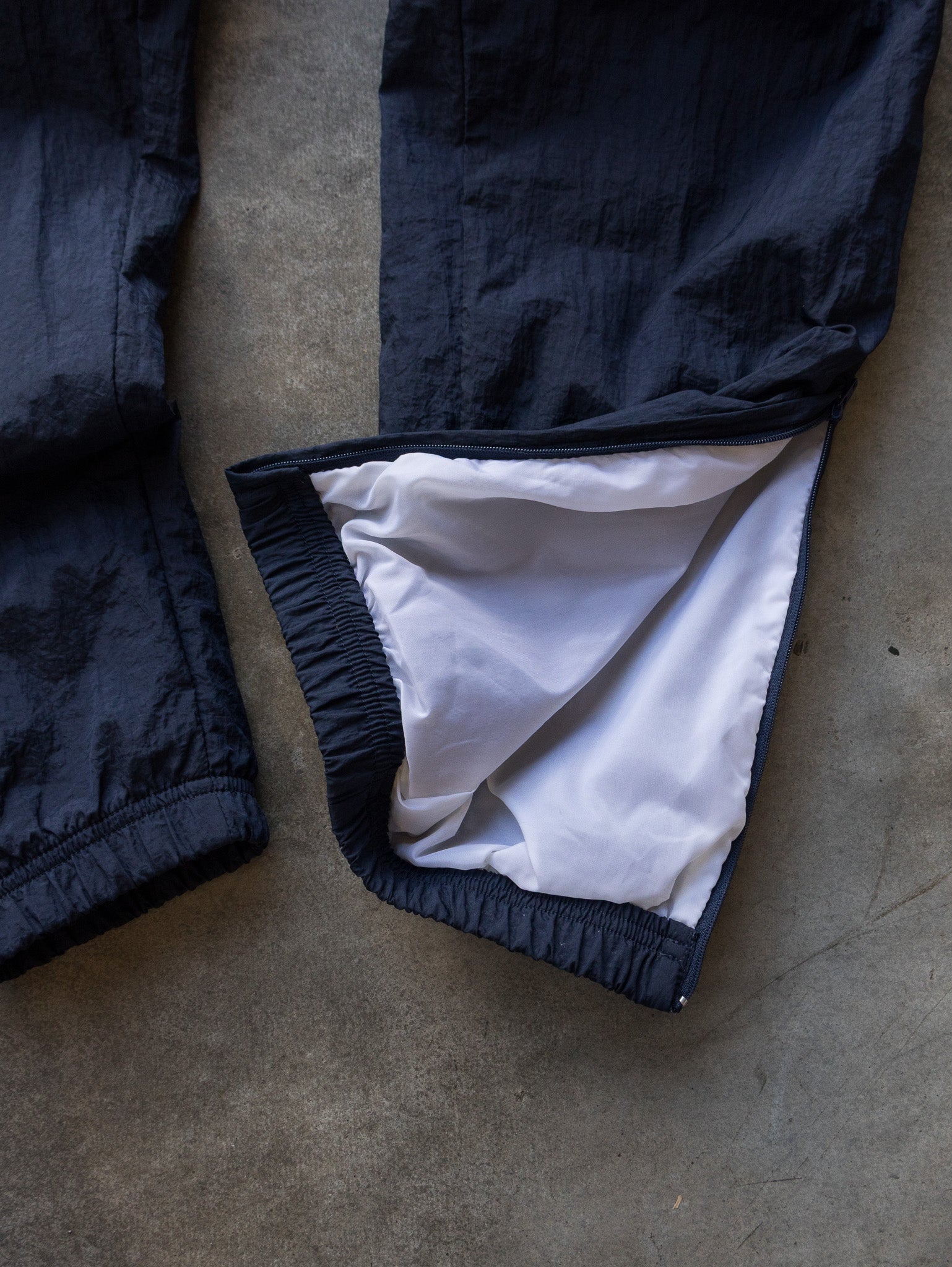 Vintage 90s Navy Reebok Track Pants (M)